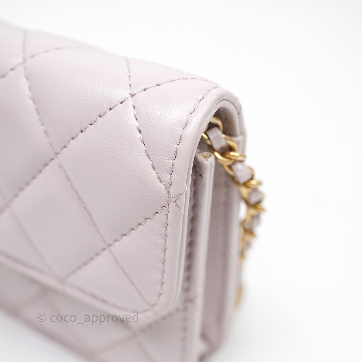 Chanel Pearl Crush Mini Clutch Belt Bag Lilac Lambskin Aged Gold Hardware