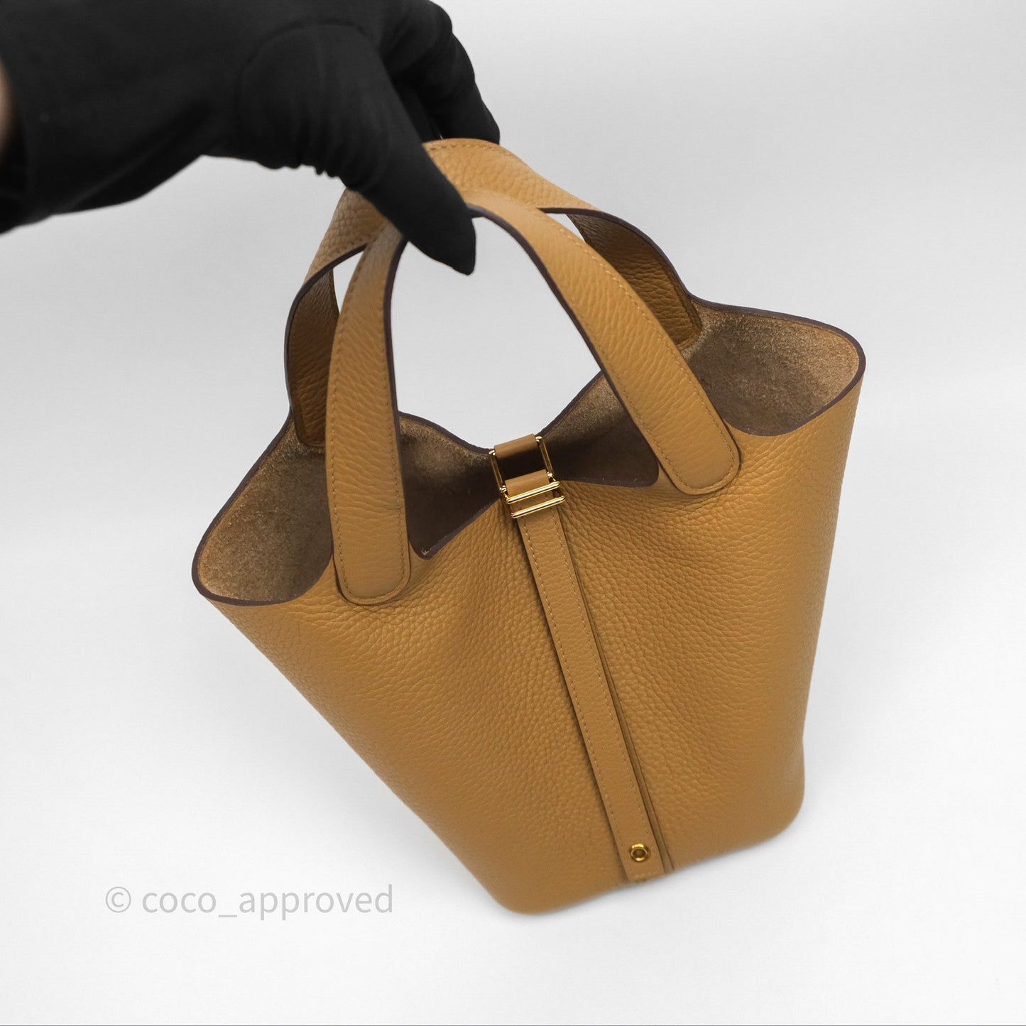 Hermès Picotin Lock 18 Biscuit 48 Clemence Gold Hardware