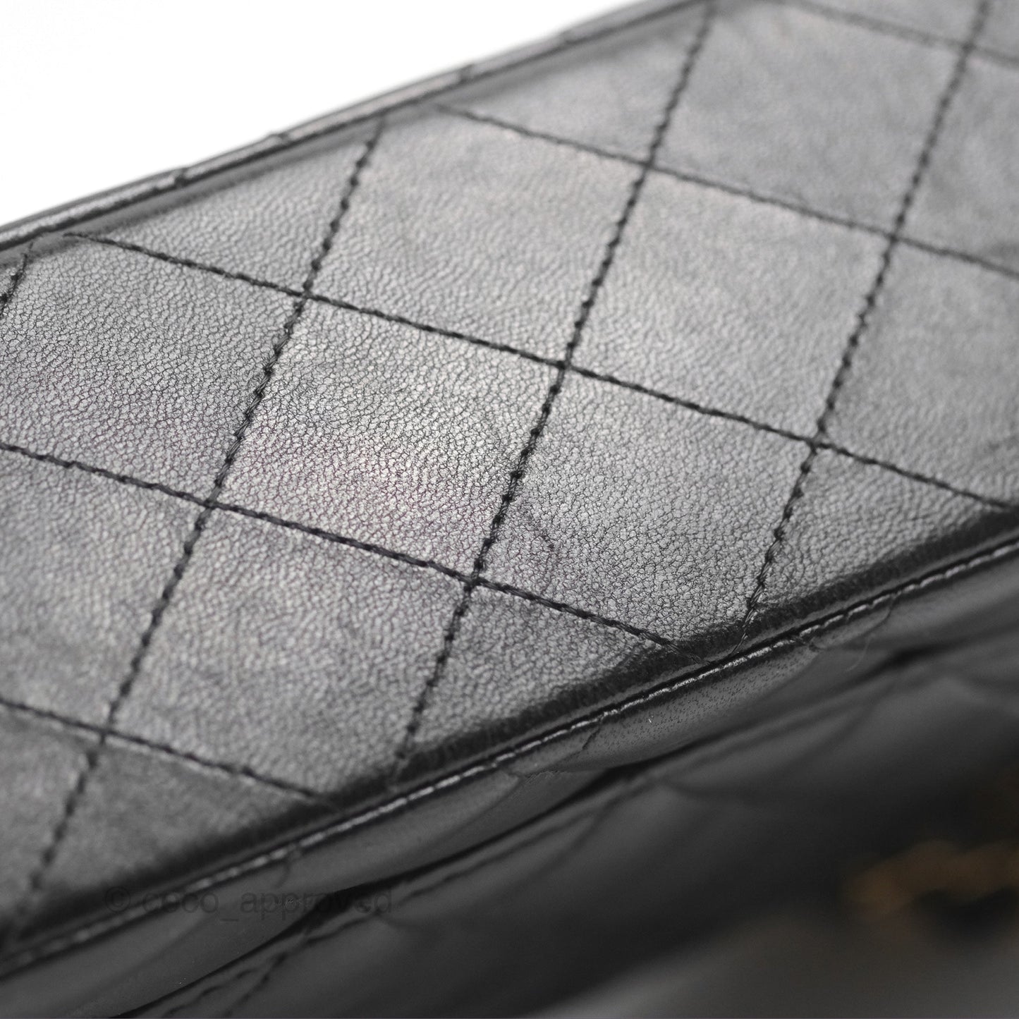 Chanel Classic M/L Medium Flap Quilted Black Lambskin Gold Hardware