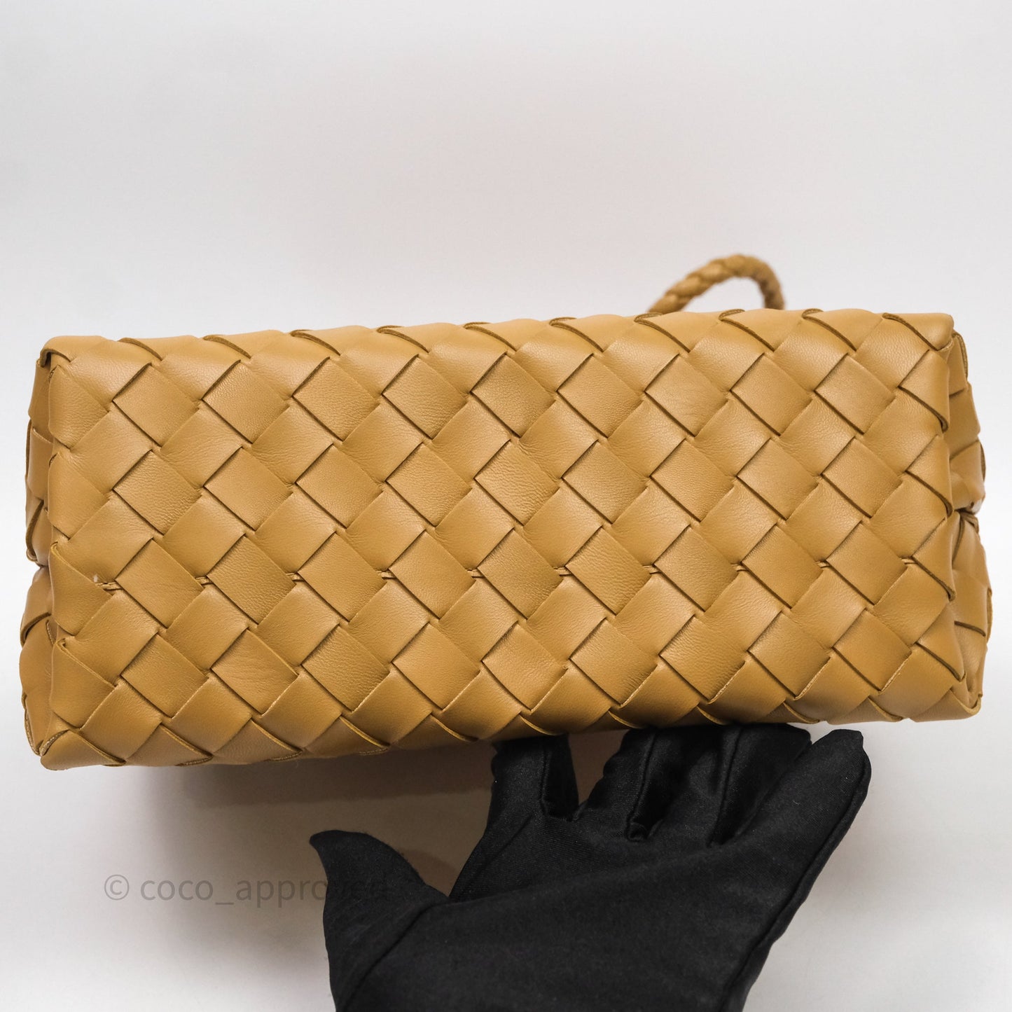 Bottega Veneta Small Andiamo Bag Dark Praline Intrecciato Lambskin