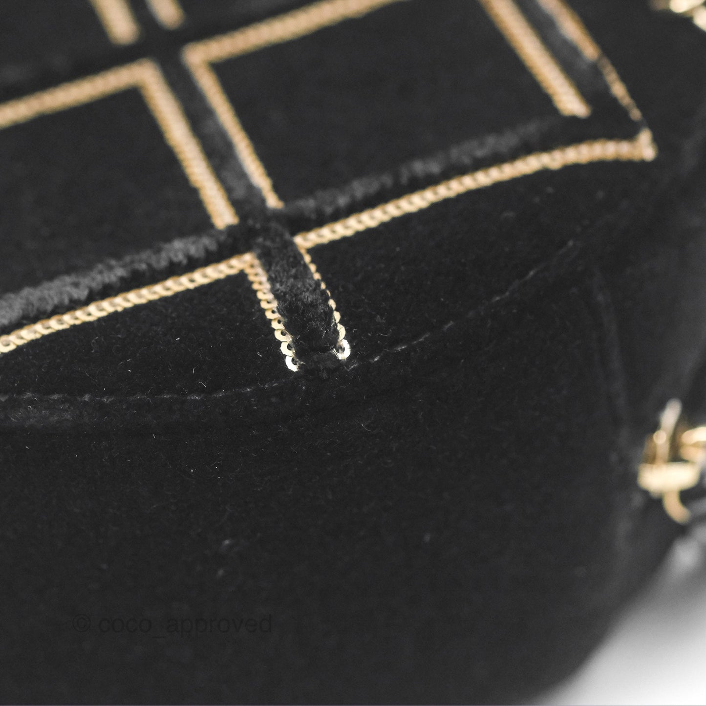 Chanel Quilted Round Clutch With Chain Black Velvet Gold Hardware