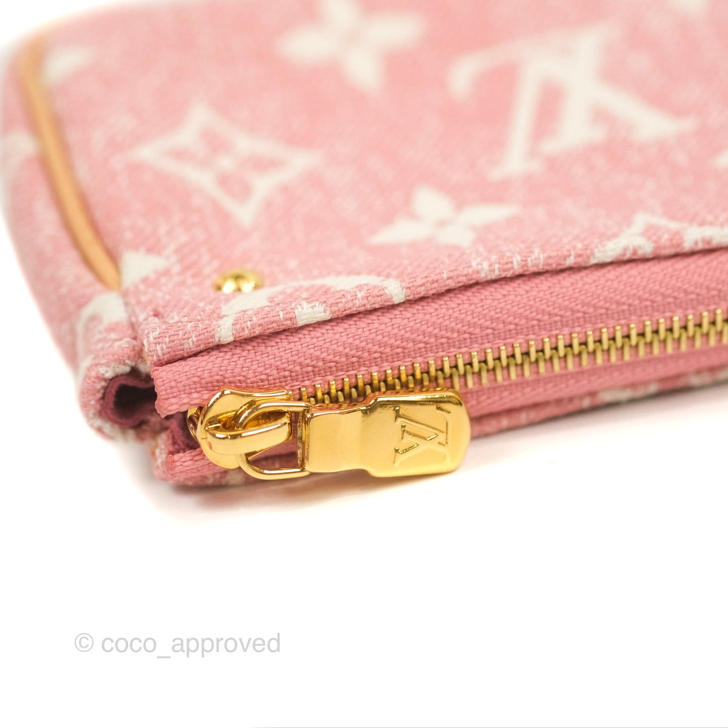 Louis Vuitton Micro Pochette Accessories Rose Denim
