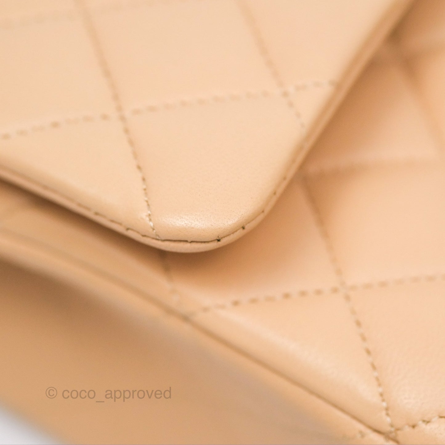 Chanel Classic M/L Medium Flap Quilted Beige Lambskin Gold Hardware