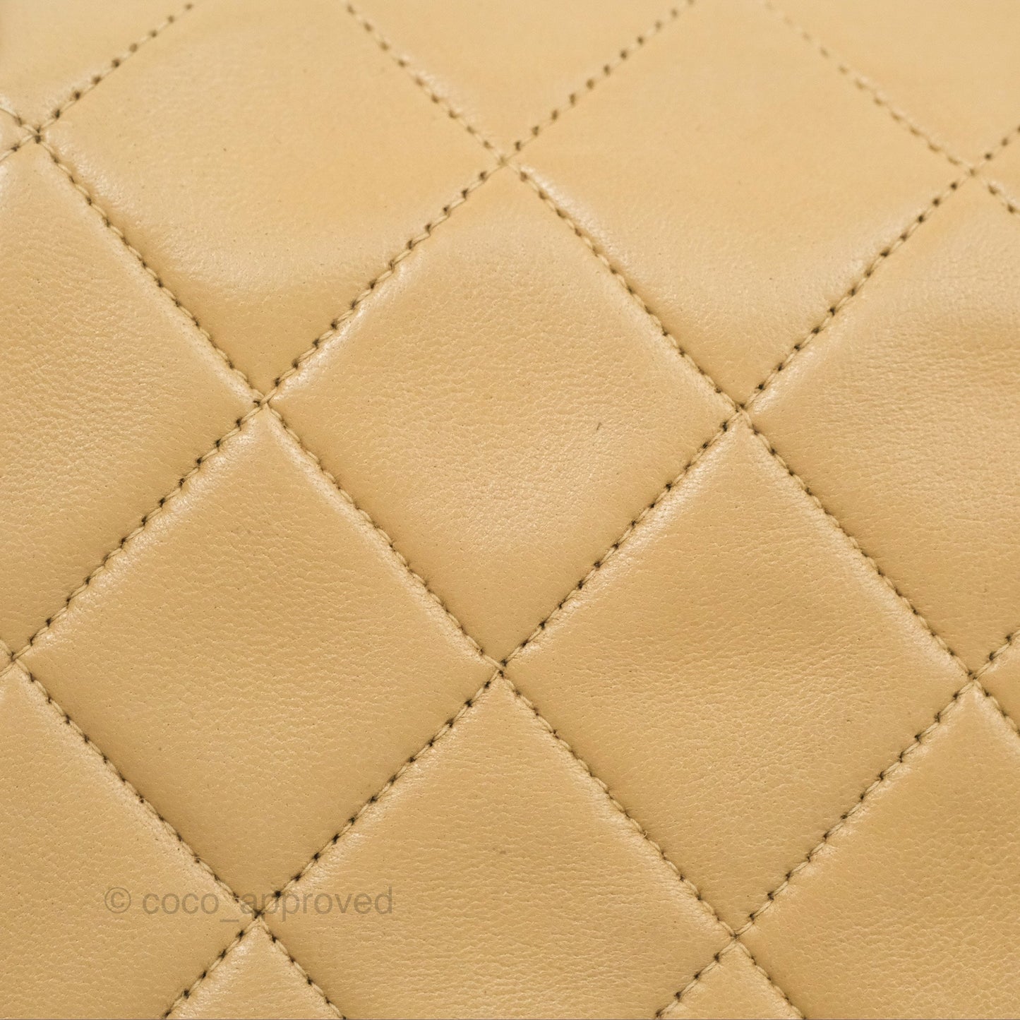 Chanel Vintage Flap Bag Beige Lambskin Gold Hardware