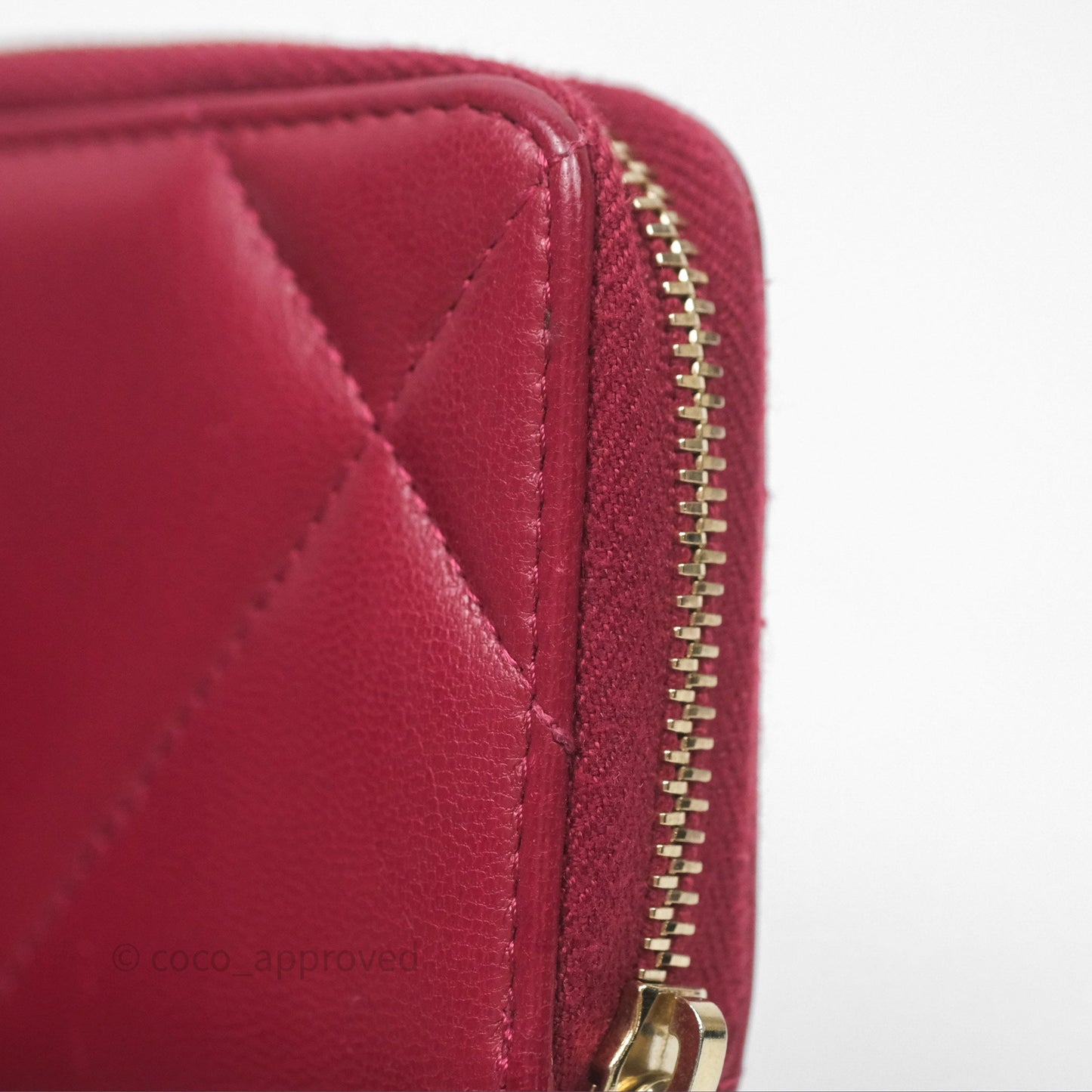 Chanel 19 Zip Card Holder Pink Lambskin Gold Hardware