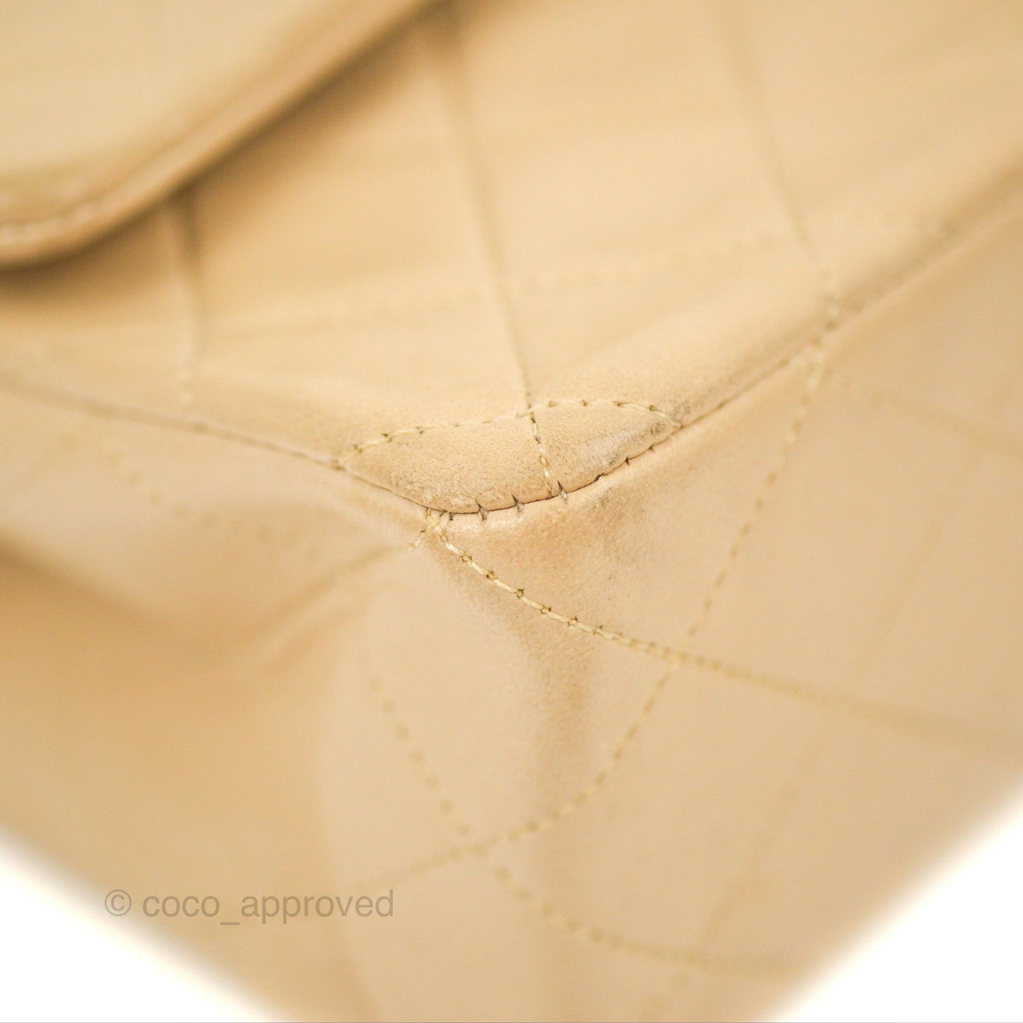 Chanel Vintage Medium Classic Flap Beige Lambskin 24K Gold Hardware