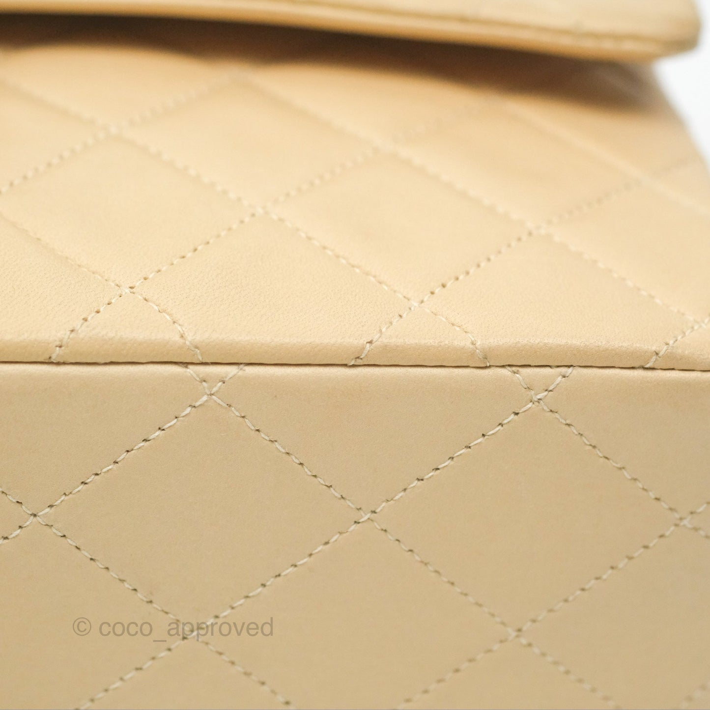 Chanel Vintage Medium Classic Flap Beige Lambskin 24K Gold Hardware