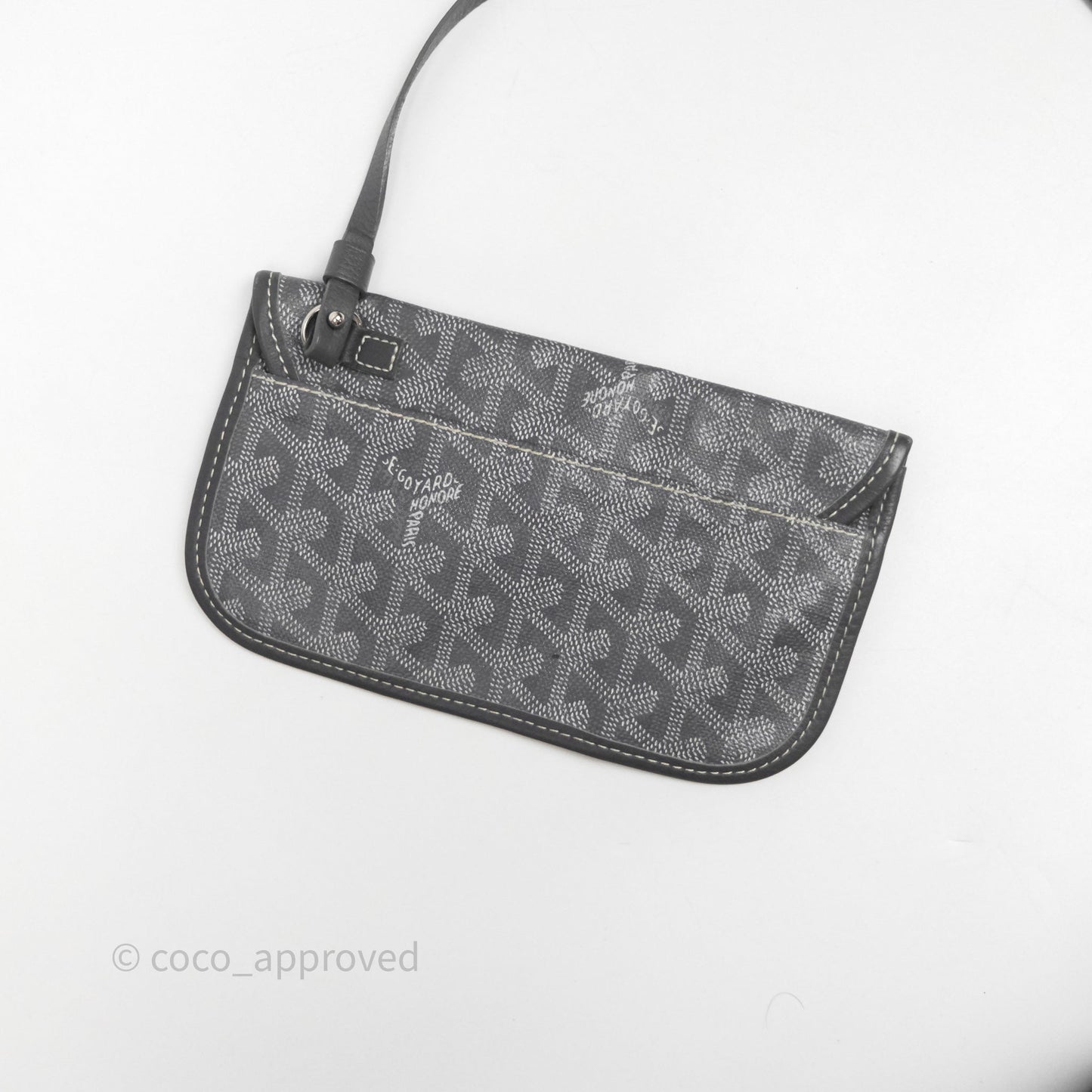 Goyard St Louis Tote PM ⁣⁣⁣⁣⁣⁣⁣⁣⁣⁣⁣⁣⁣⁣⁣⁣⁣⁣⁣⁣Grey