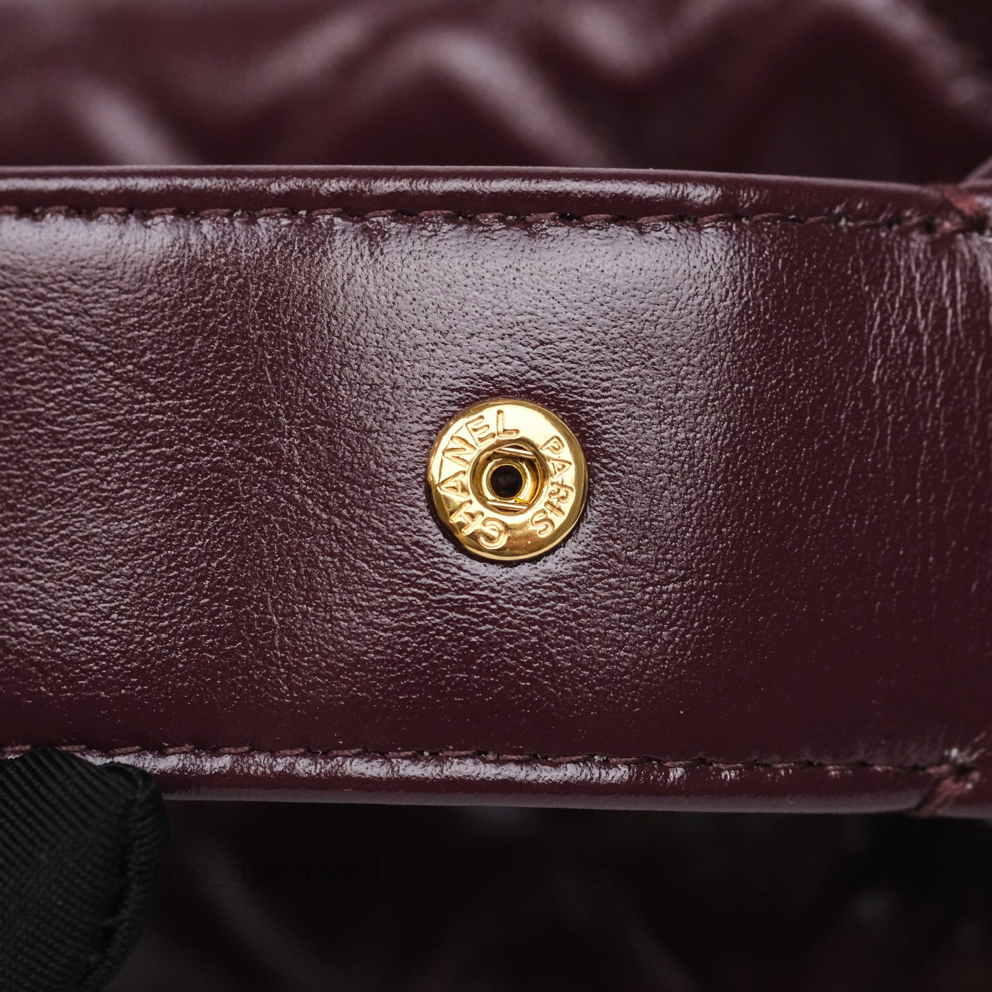 Chanel Mini Hobo Pouch Dark Burgundy Shiny Crumpled Calfskin Aged Gold Hardware