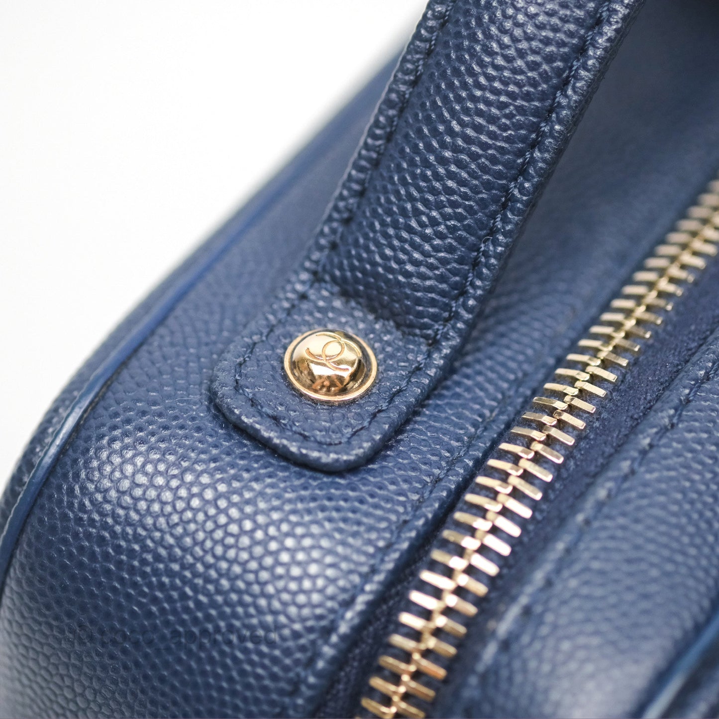 Chanel Quilted Small CC Filigree Vanity Case Navy Caviar Gold Hardware