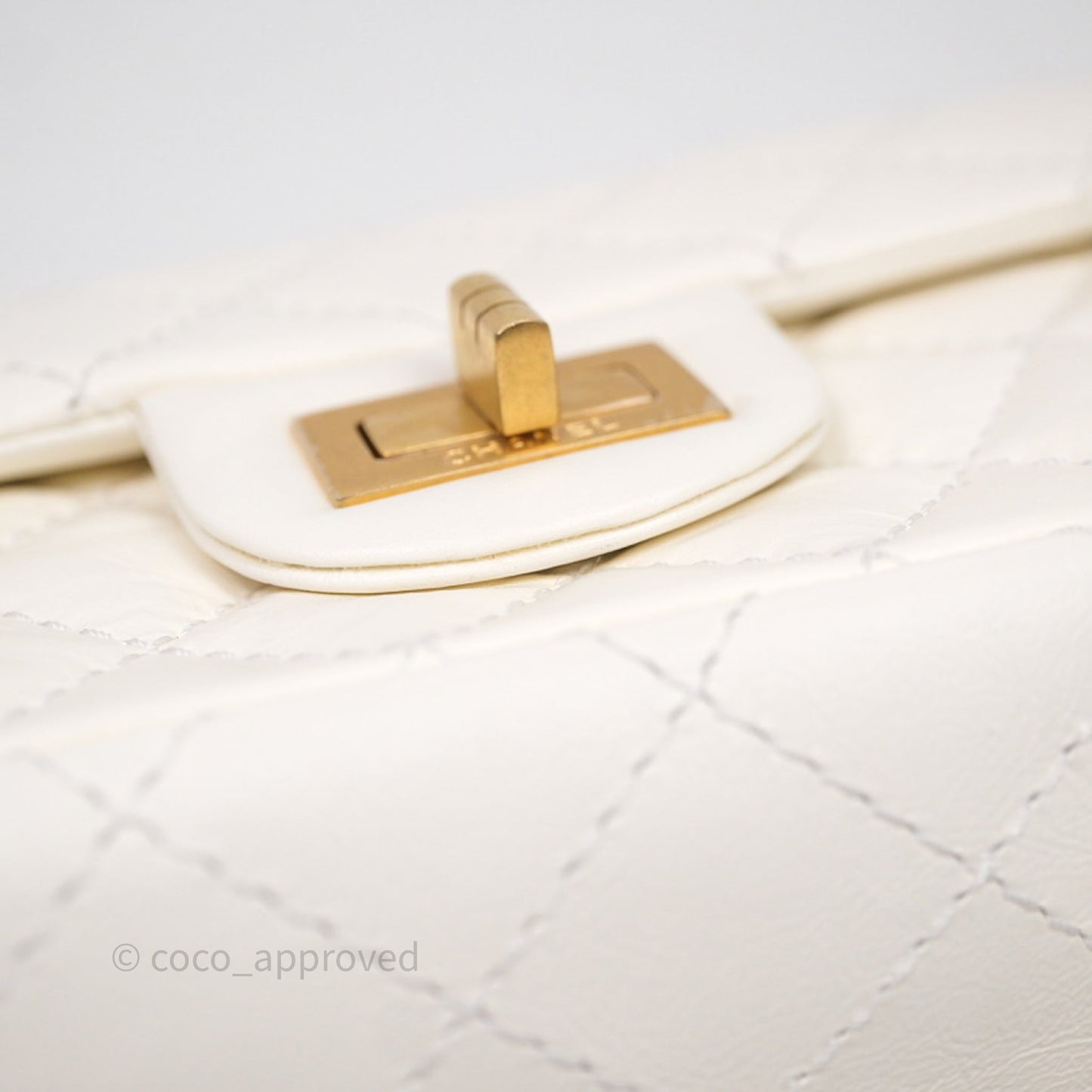 Chanel Mini Reissue 224 White Calfskin Aged Gold Hardware