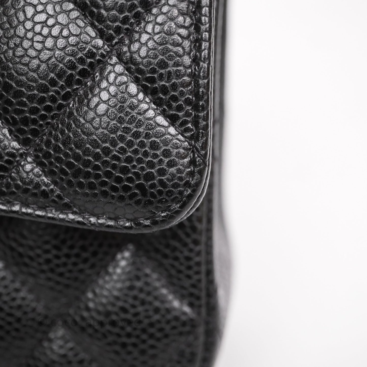 Chanel Classic M/L Medium Flap Quilted Black Caviar Gold Hardware