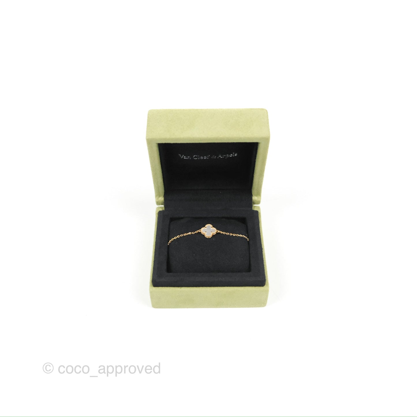 Van Cleef & Arpels Sweet Alhambra Bracelet Yellow Gold & Mother-of-pearl