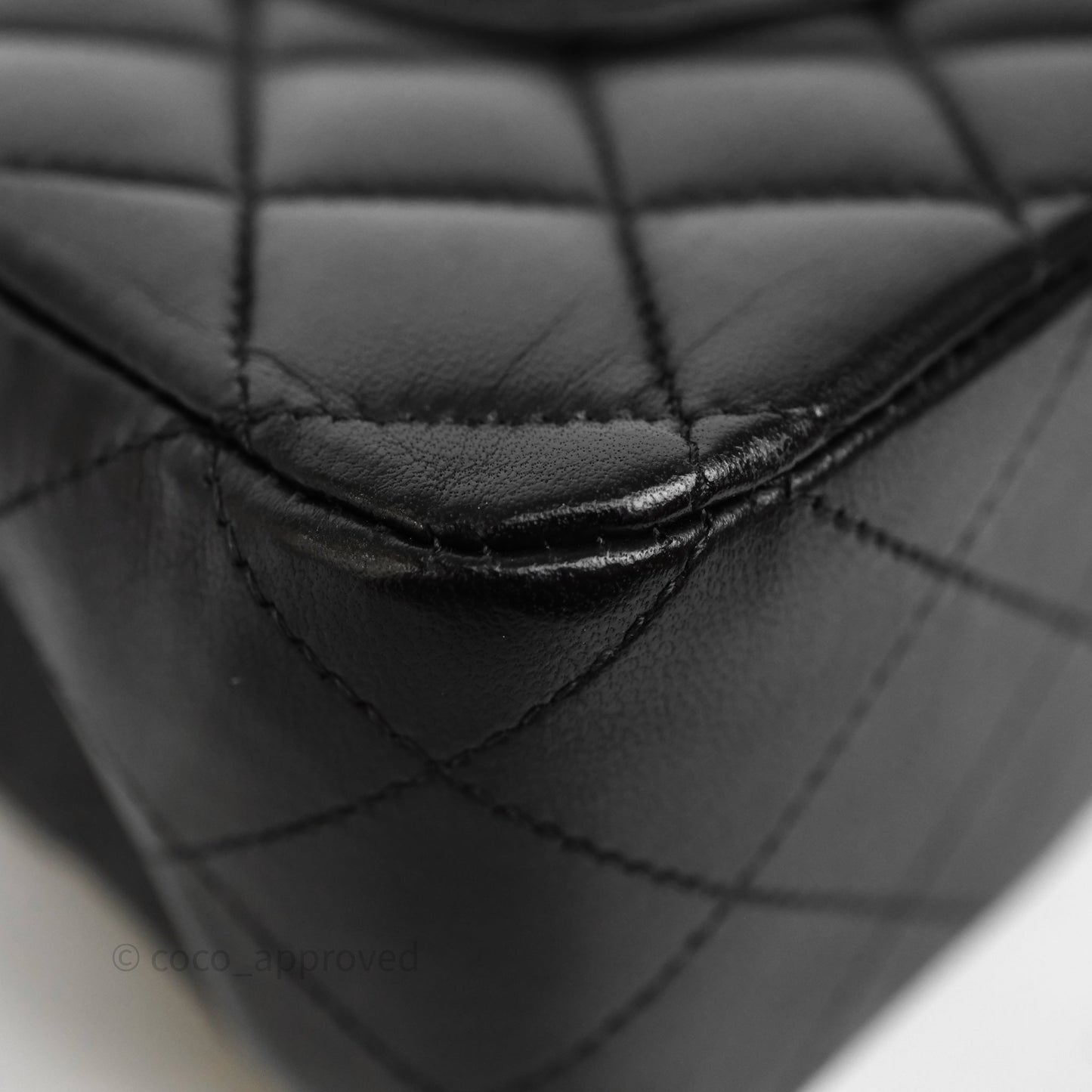 Chanel Quilted Classic M/L Medium Flap  Black Lambskin Gold Hardware