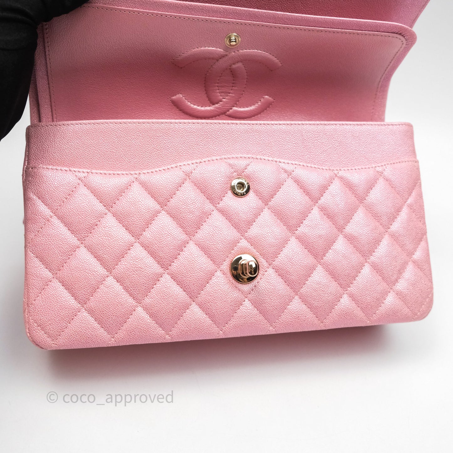 Chanel Quilted Classic M/L Medium Flap Iridescent Pink Caviar Gold Hardware 19S
