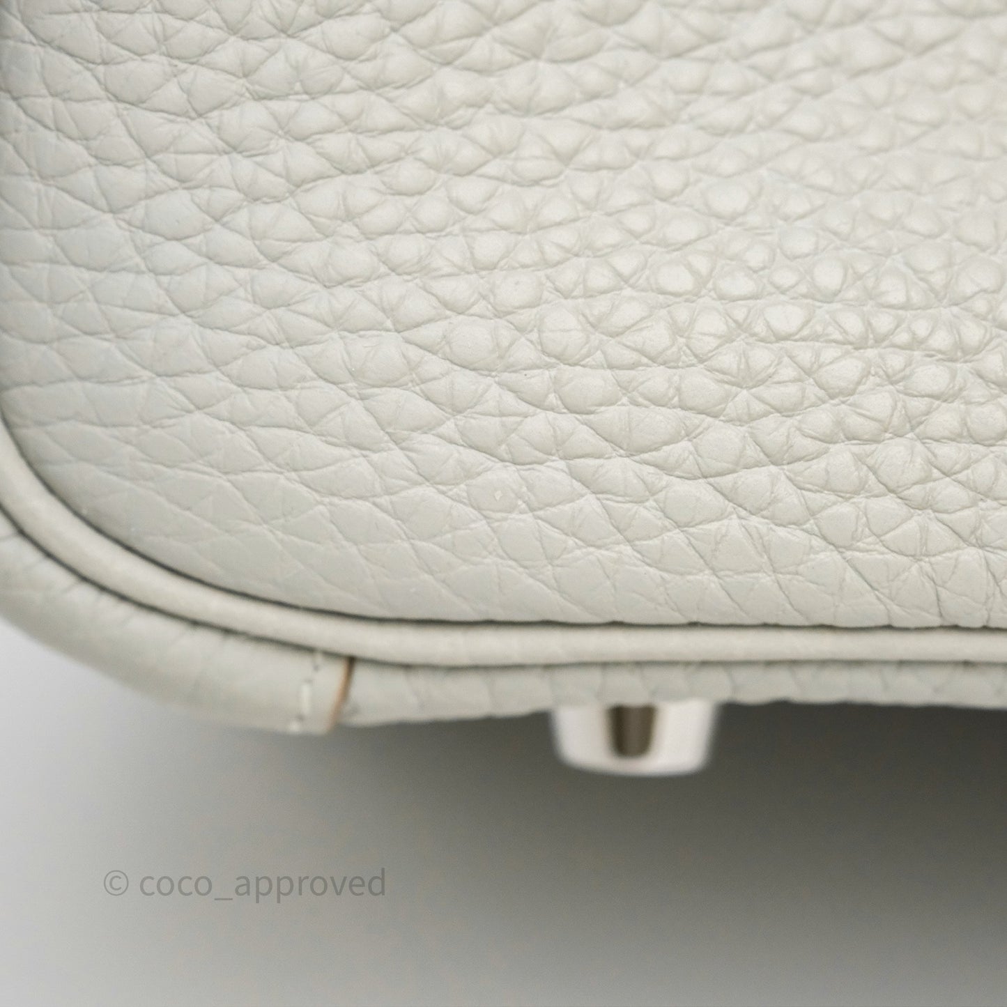 Hermès Lindy 26 Gris Perle 80 Clemence Palladium Hardware