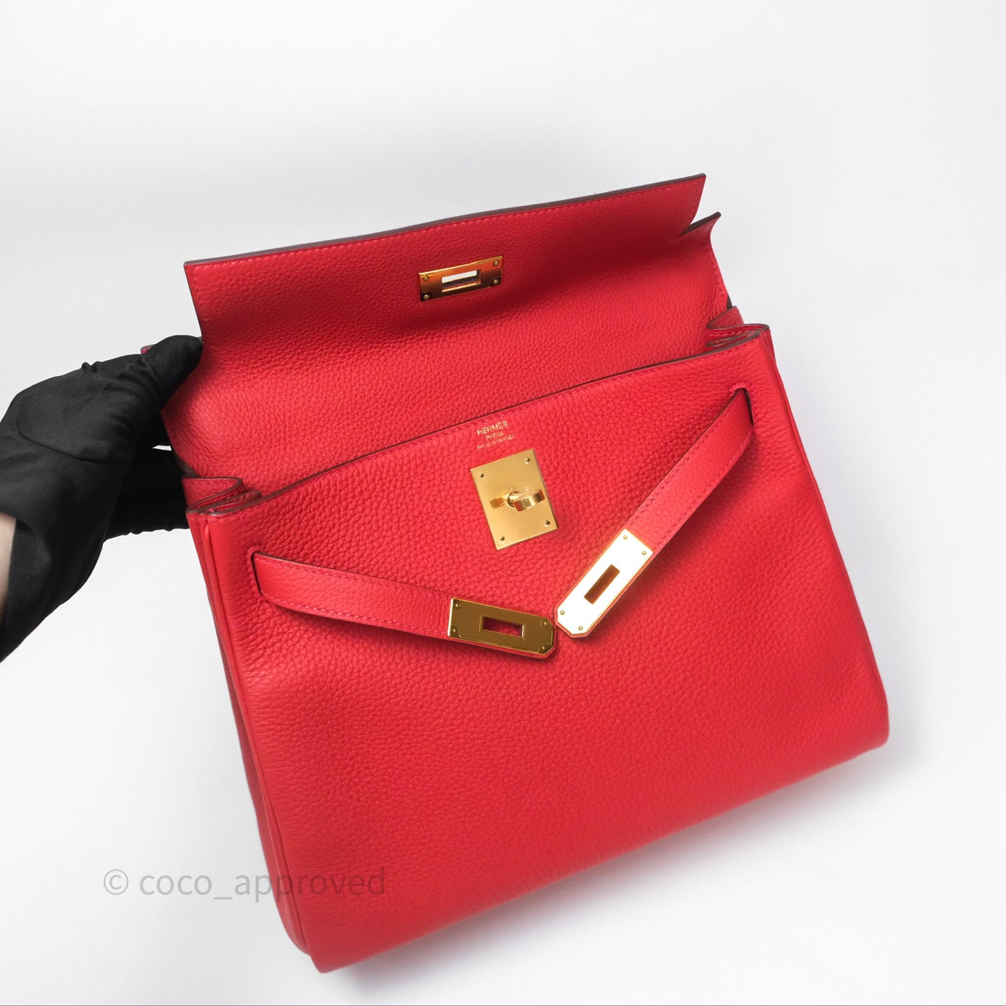 Hermès Kelly 28 Retourne Geranium D5 Togo Gold Hardware