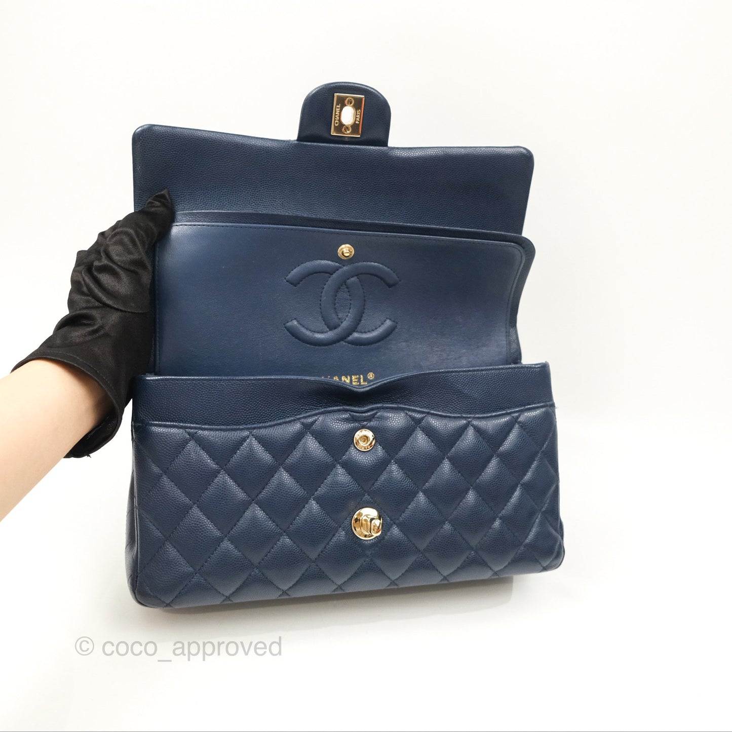 Chanel M/L Medium Classic Flap Quilted Navy Caviar Gold Hardware