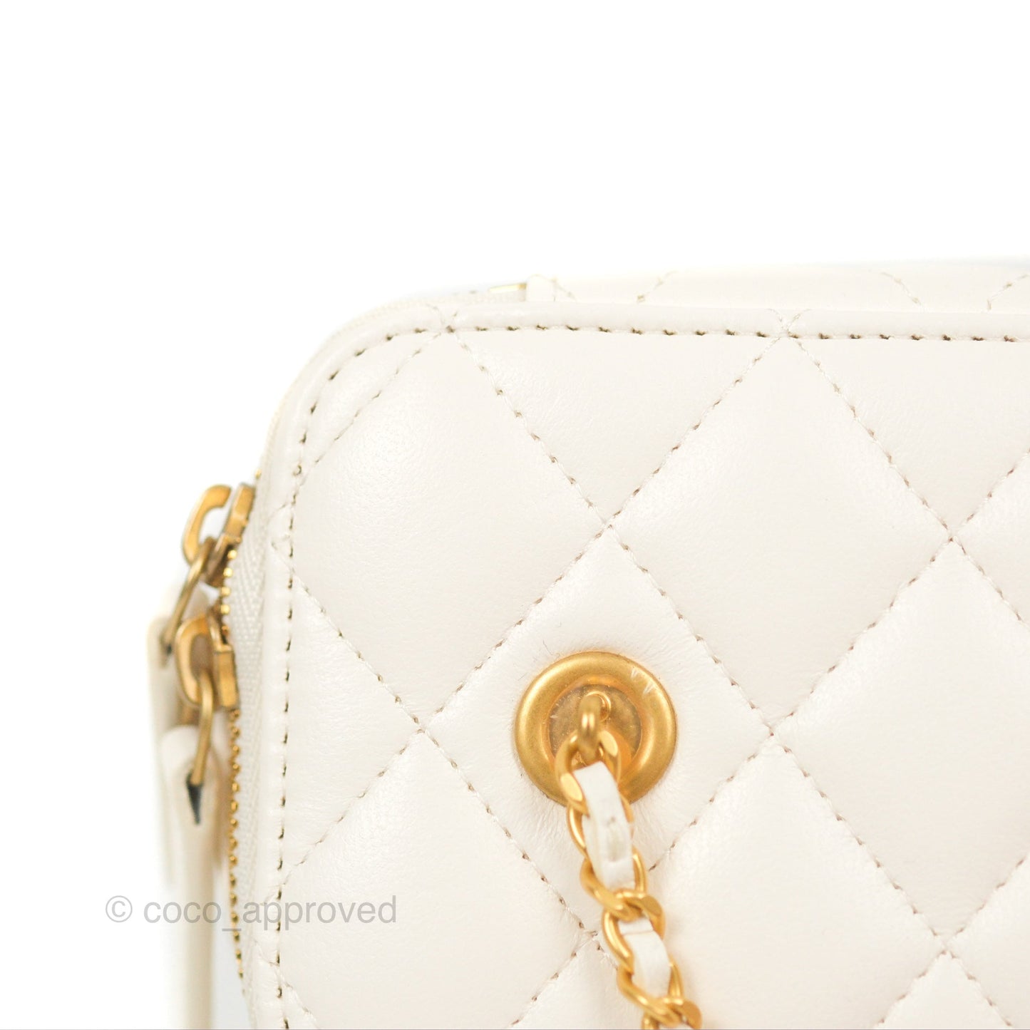 Chanel Vanity with COCO Heart Chain White Lambskin Aged Gold Hardware
