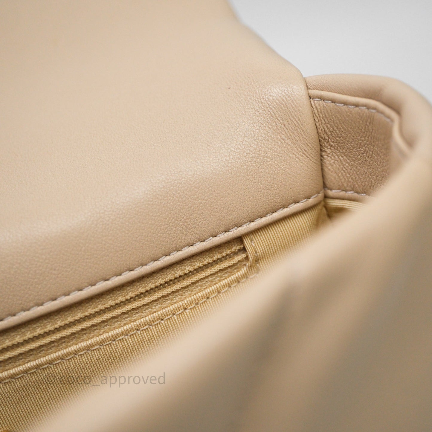 Chanel 19 Small Beige Lambskin Mixed Hardware