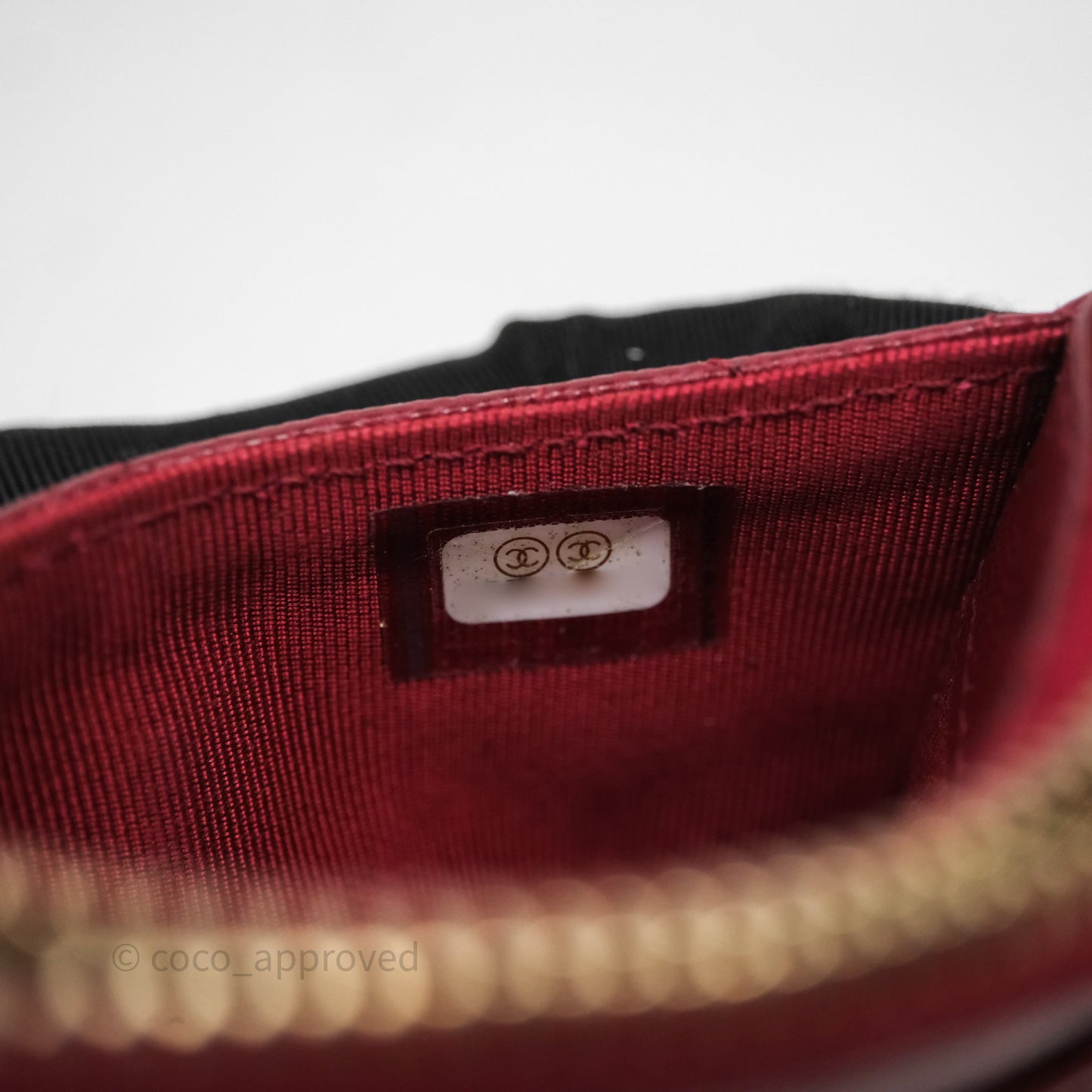 Chanel Classic Caviar Zipped Card Holder Burgundy Gold Hardware