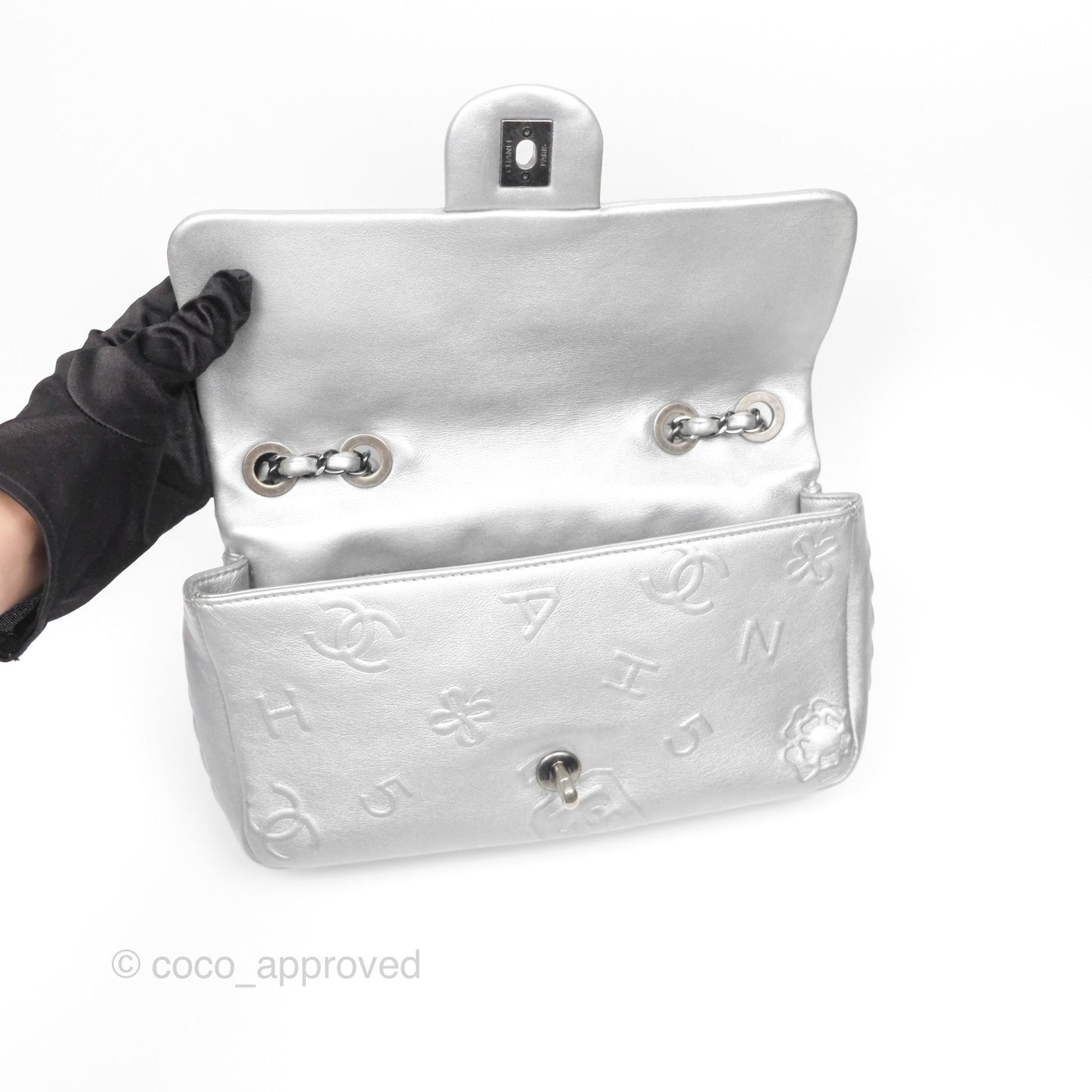 Chanel Medium Single Flap Embossed Metallic Silver Lambskin Ruthenium Hardware