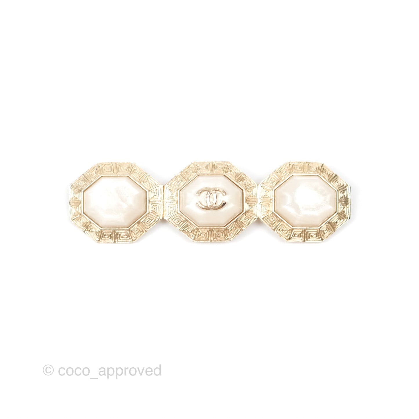 Chanel Mother-of-pearl CC Brooch Gold Tone 16C