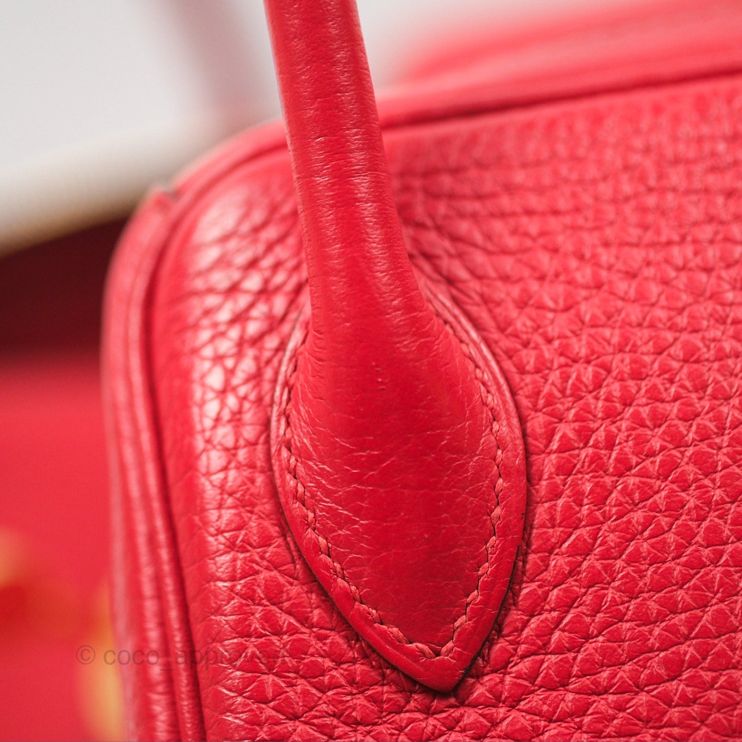 Hermès Lindy 26 Rouge Tomate Clemence Gold Hardware