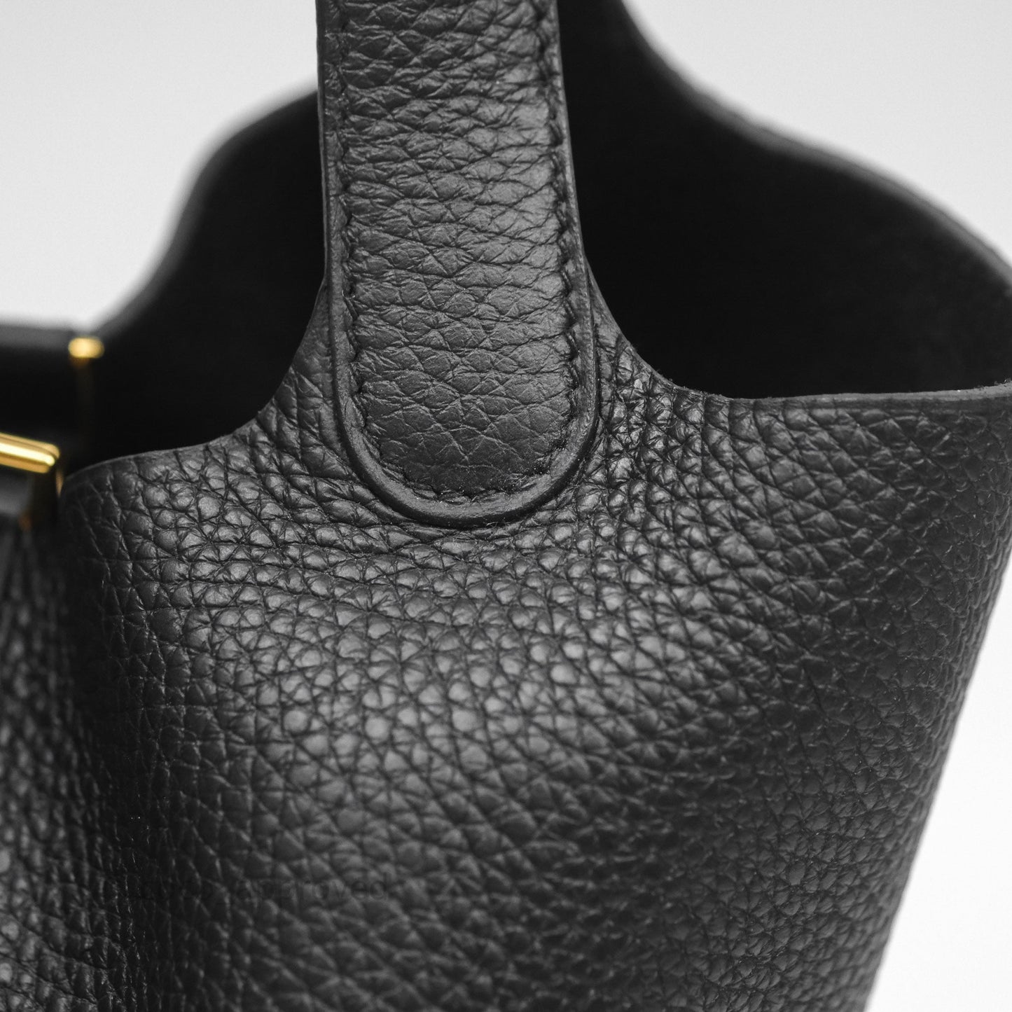 Hermès Picotin 18 Black Noir 89 Clemence Gold Hardware