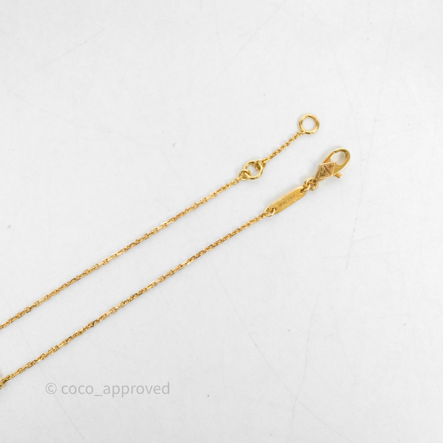 Van Cleef & Arpels Sweet Alhambra Bracelet Yellow Gold & Mother-of-pearl