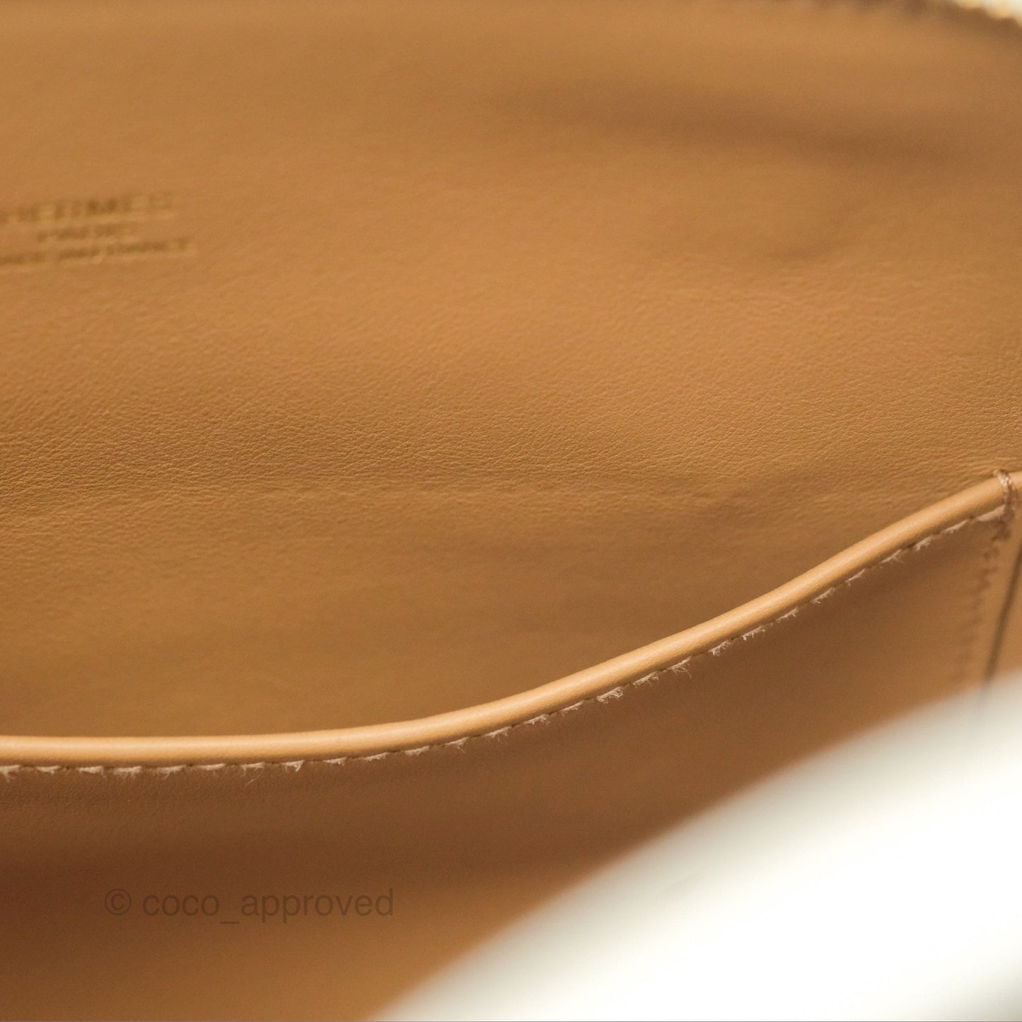 Hermès Bolide 1923 25 Mushroom 0T/Biscuit 48 Evercolor Gold Hardware