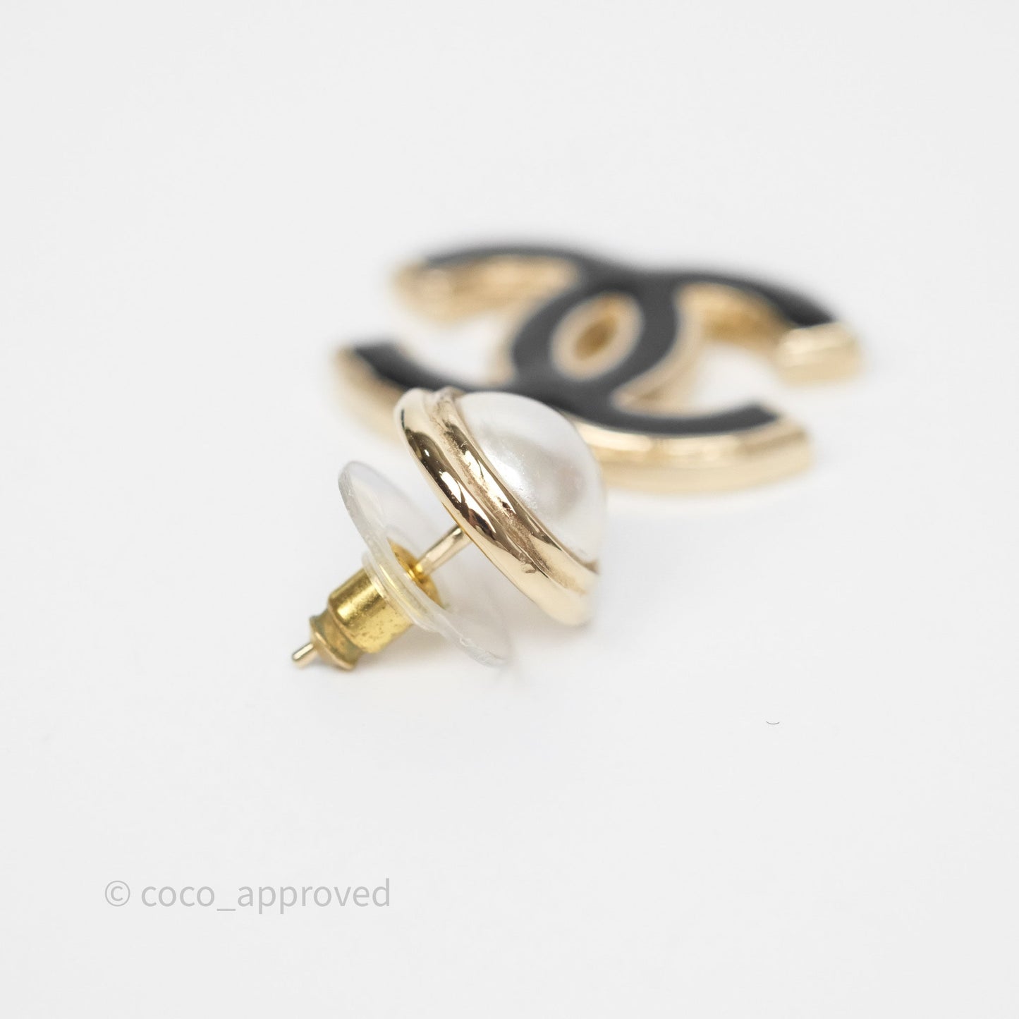 Chanel Round Pearl CC Black Resin Drop Earrings Gold Tone 22A