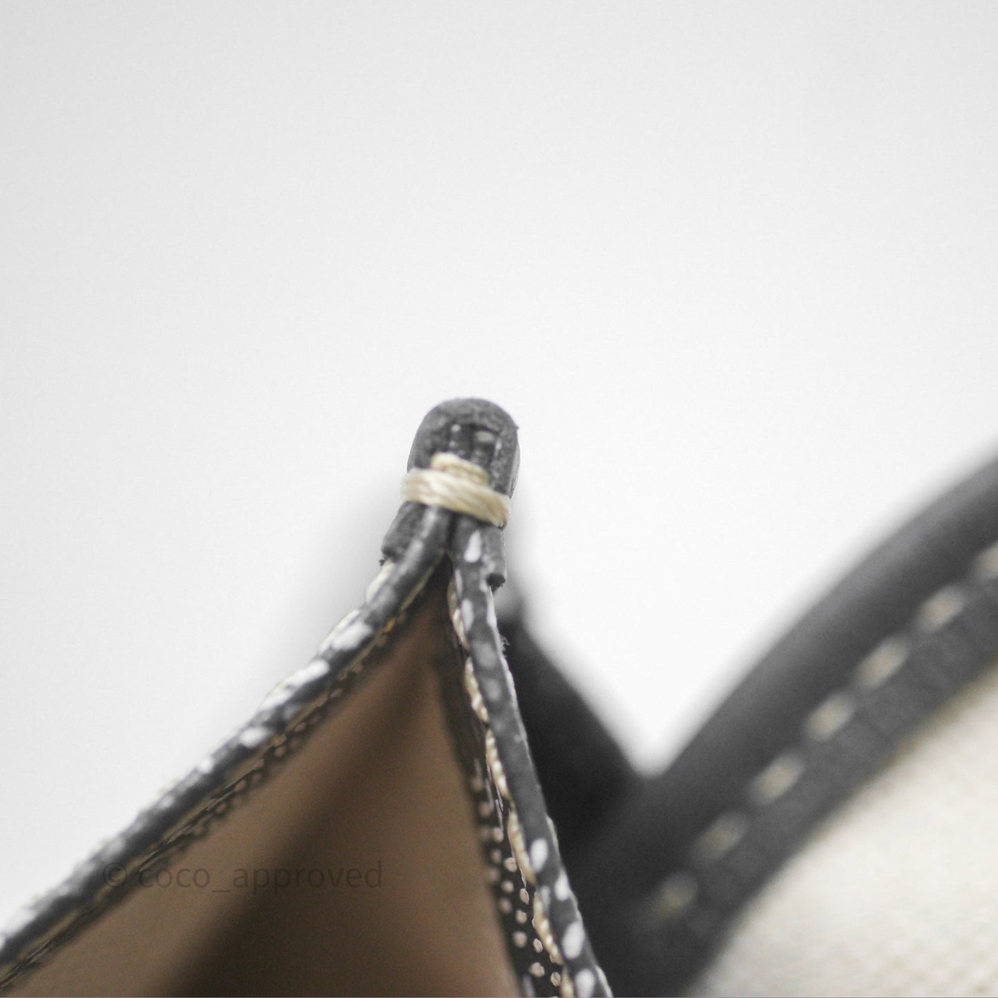 Goyard St Louis Tote PM ⁣⁣⁣⁣⁣⁣⁣⁣⁣⁣⁣⁣⁣⁣⁣⁣⁣⁣⁣⁣Grey