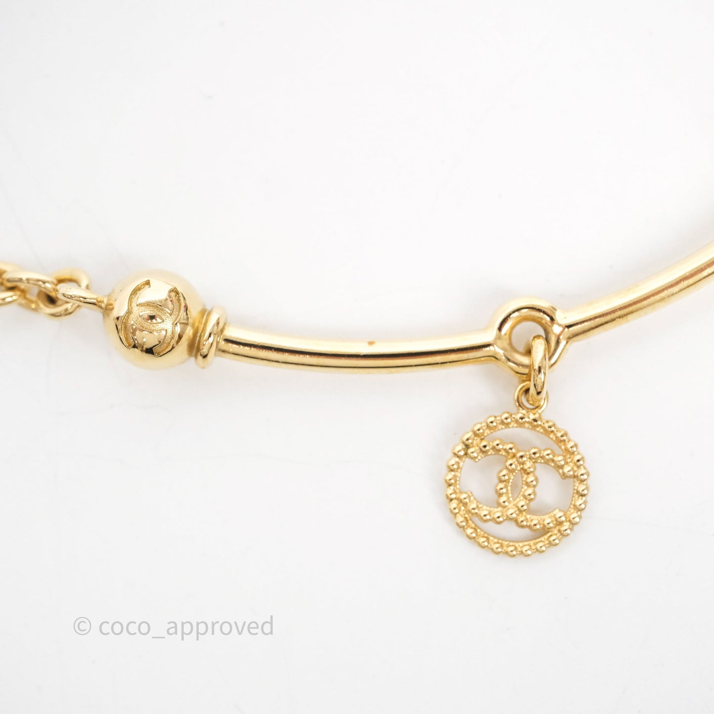 Chanel Round CC Necklace Gold Tone 22C