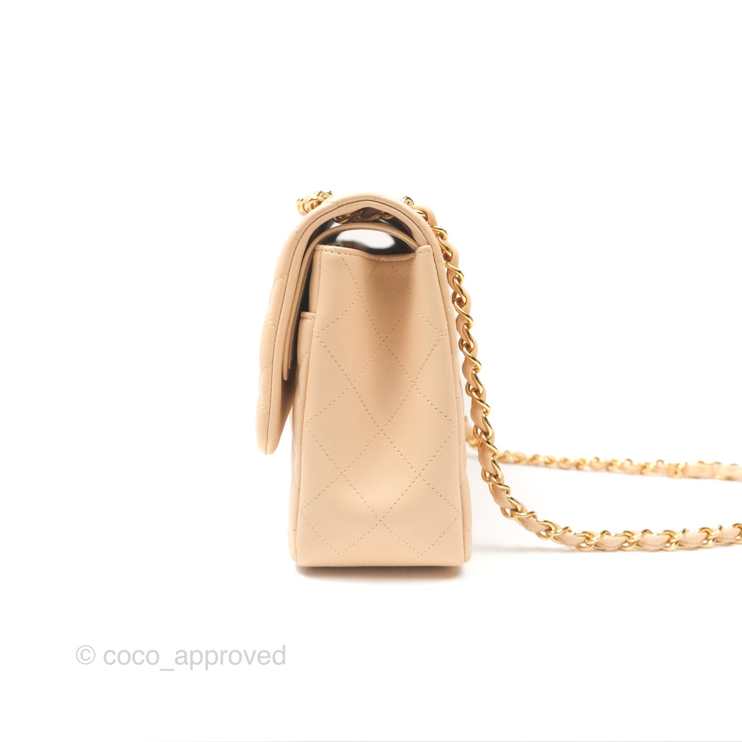 Chanel Jumbo Double Flap Beige Lambskin Gold Hardware⁣⁣