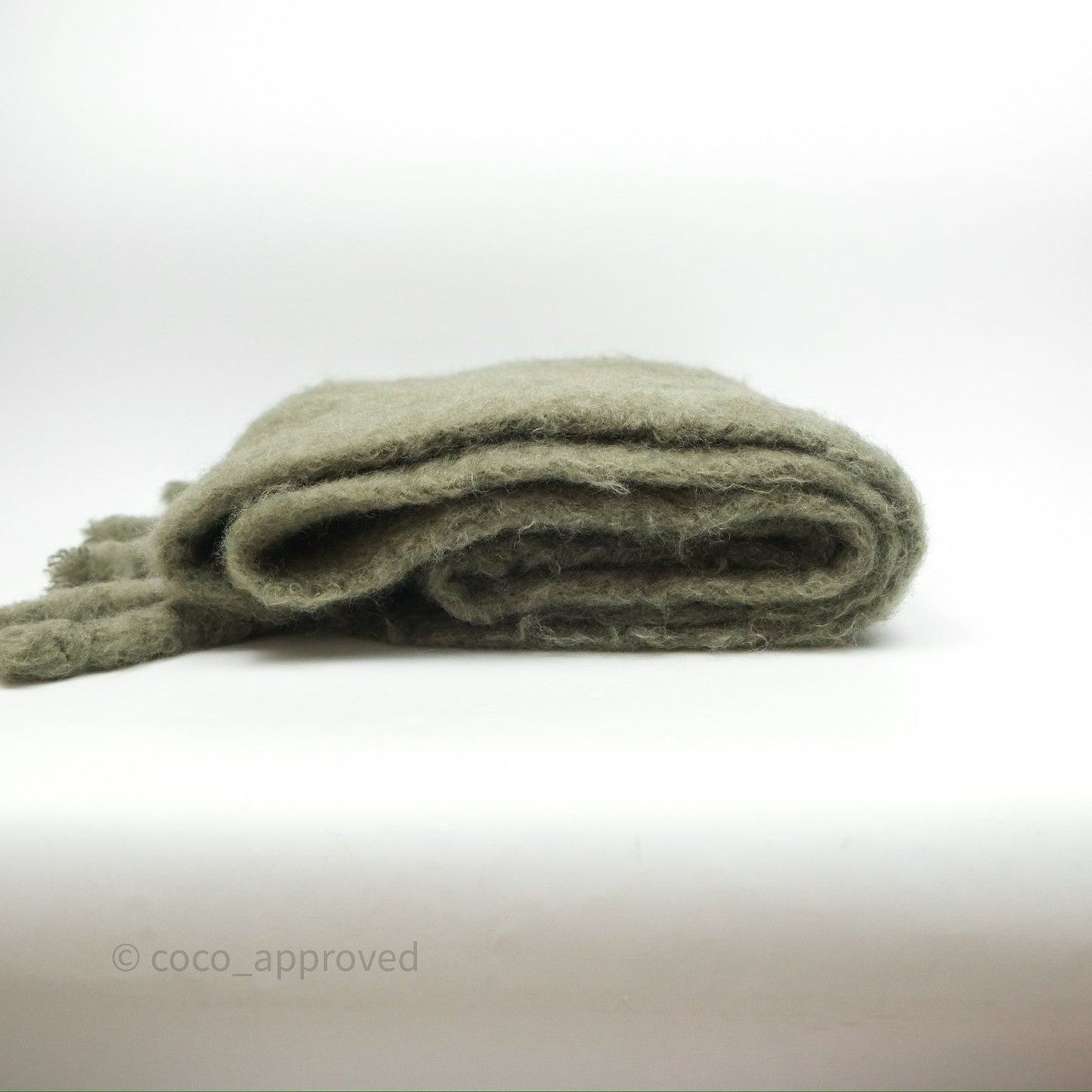 Loewe Wool Blend Cashmere Scarf Green