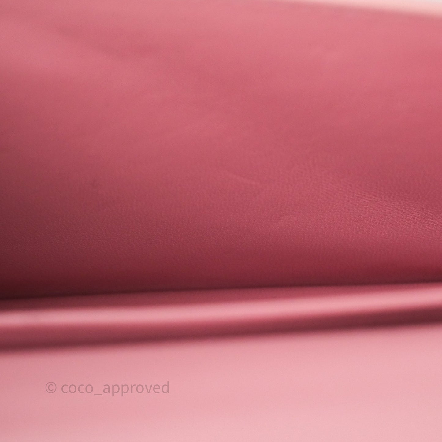 Dior 30 Montaigne East-West Chain Bag Pink