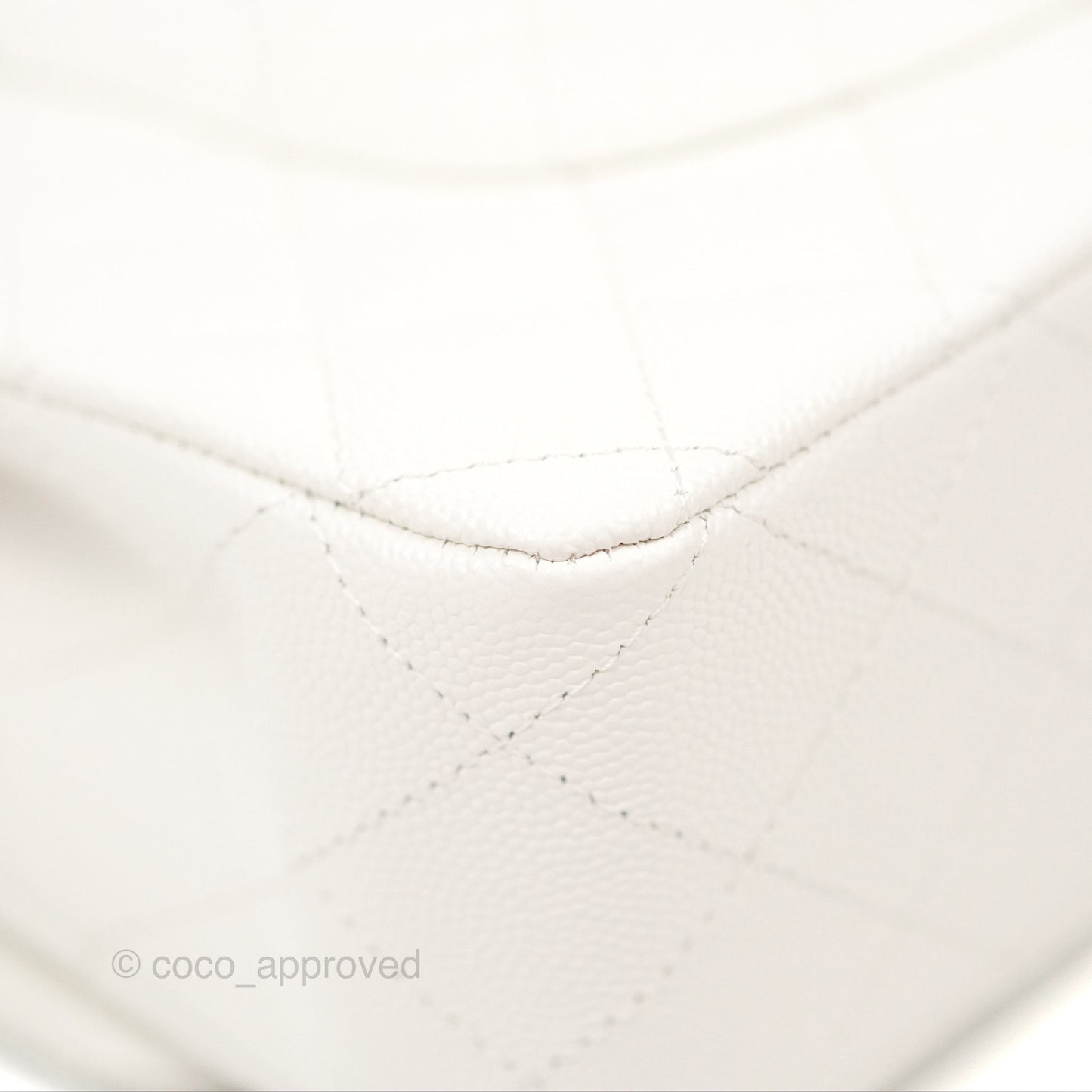 Chanel Classic M/L Medium Flap Quilted White Caviar Gold Hardware