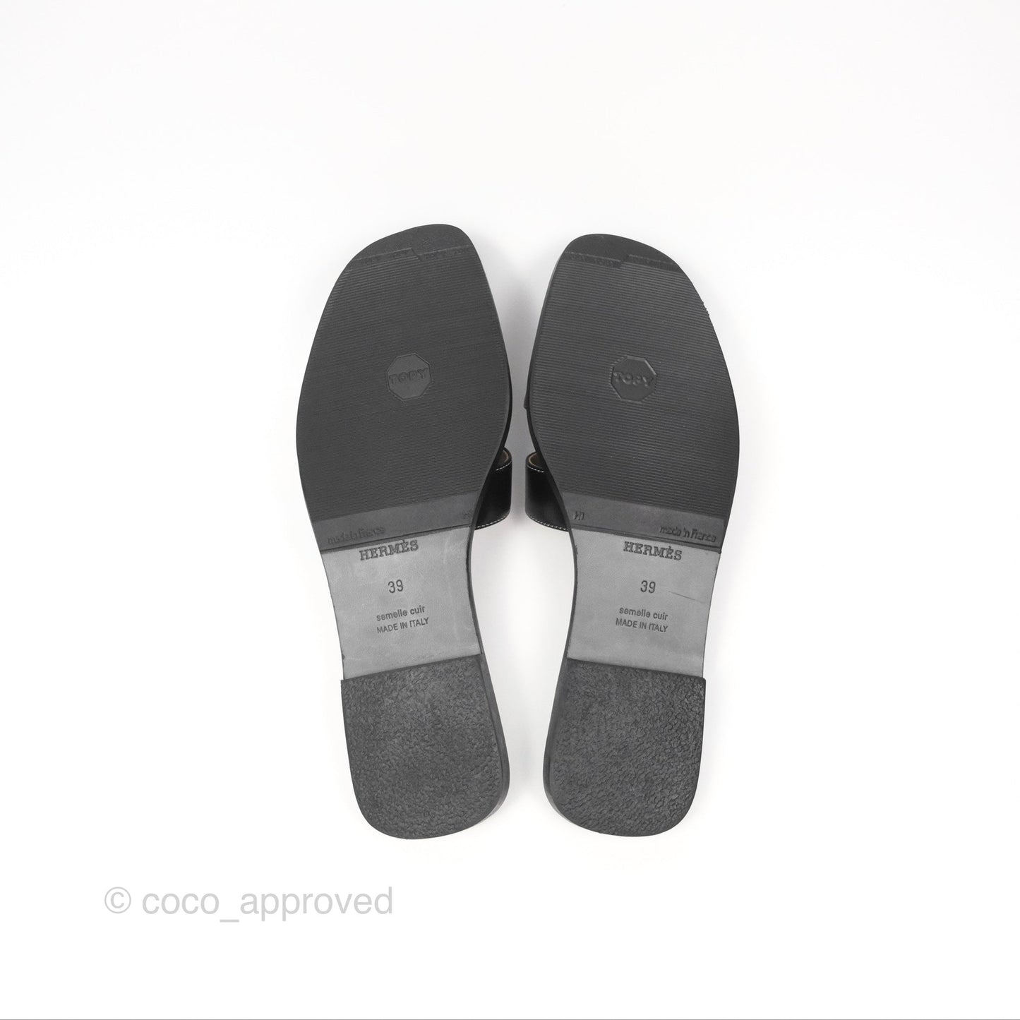 Hermès Oran Sandals in Black Size 39