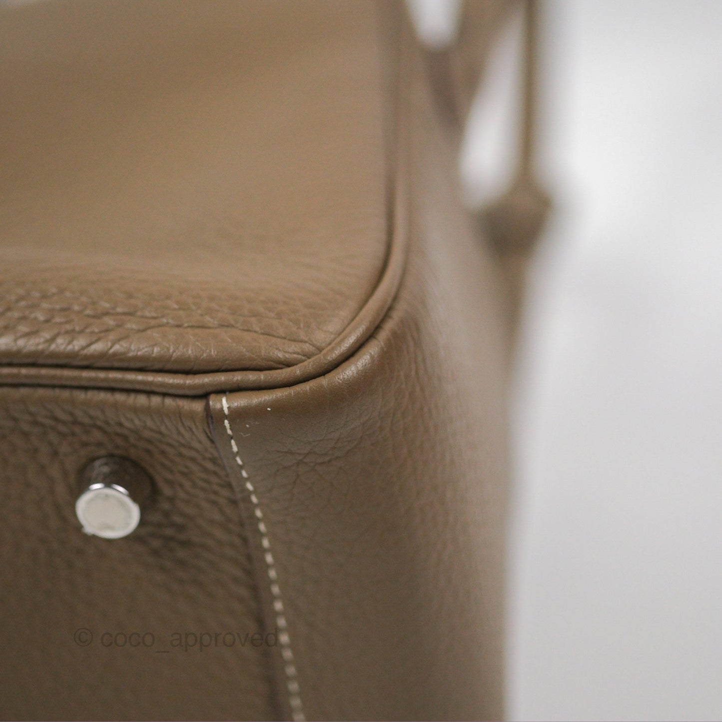Hermès Lindy 26 Etoupe Clemence Palladium Hardware