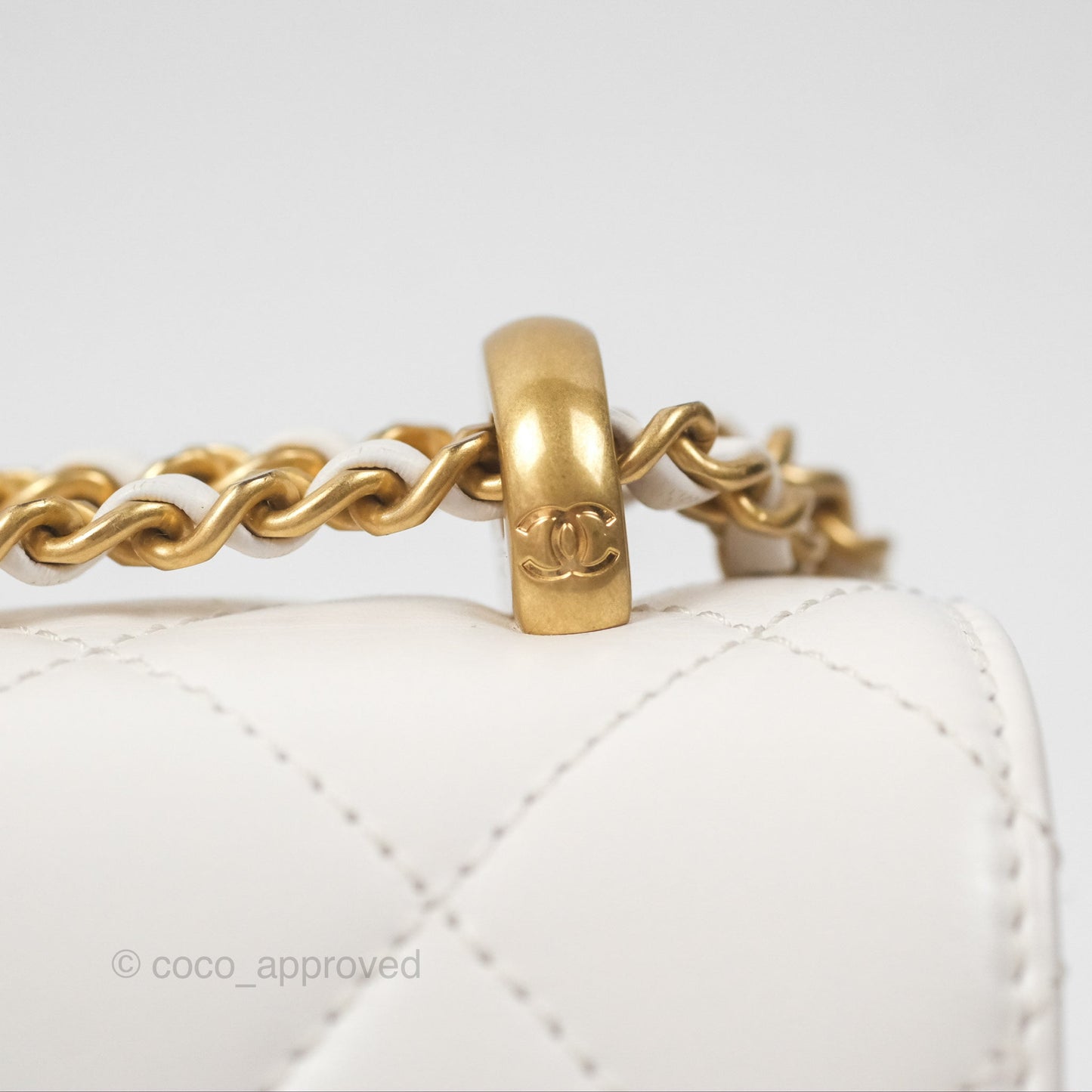 Chanel Quilted Mini Perfect Fit Adjustable White Calfskin Gold Hardware 24C