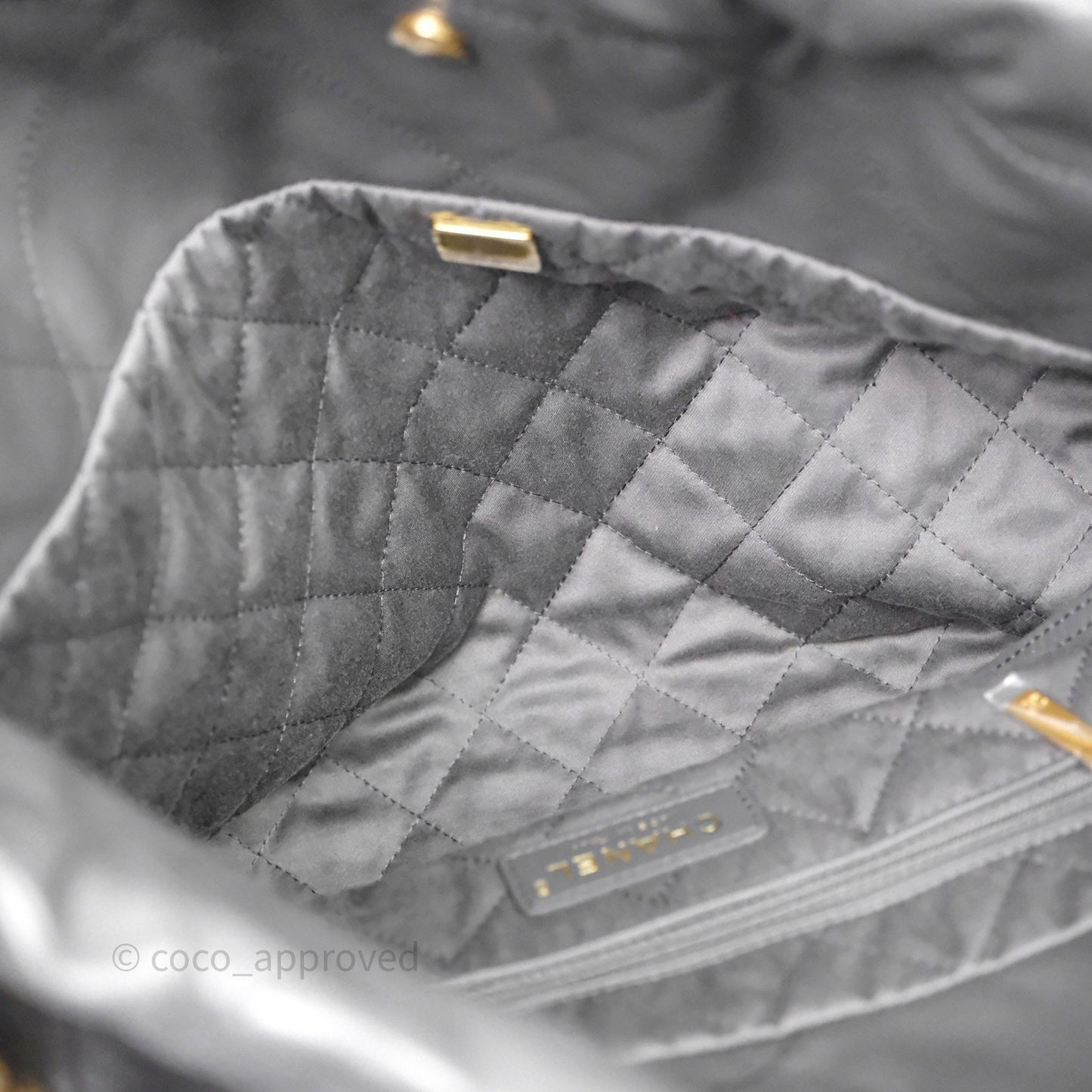 Chanel 22 Bag Medium Dark Grey Calfskin Gold Hardware