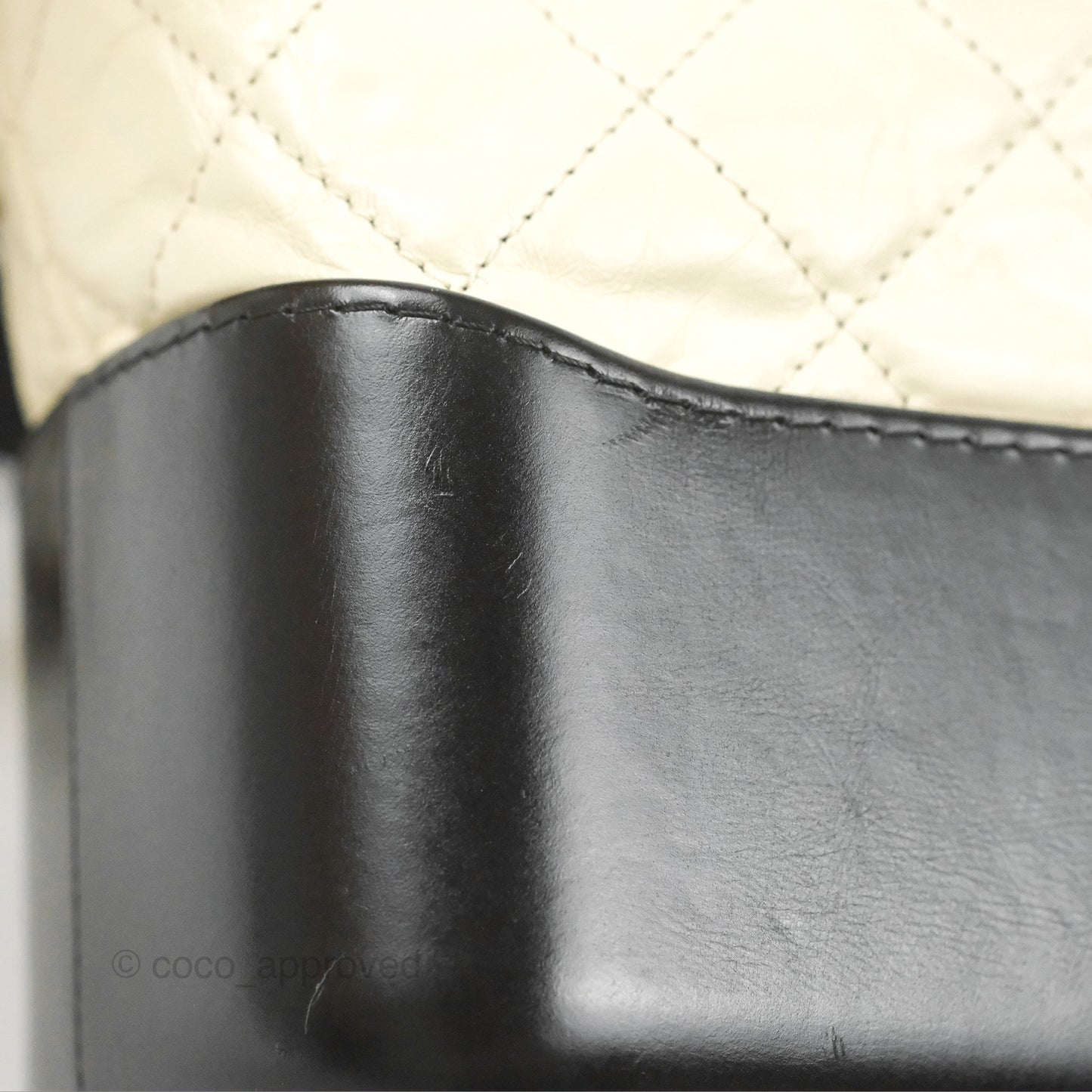 Chanel New Medium Gabrielle Hobo White/Black Aged Calfskin