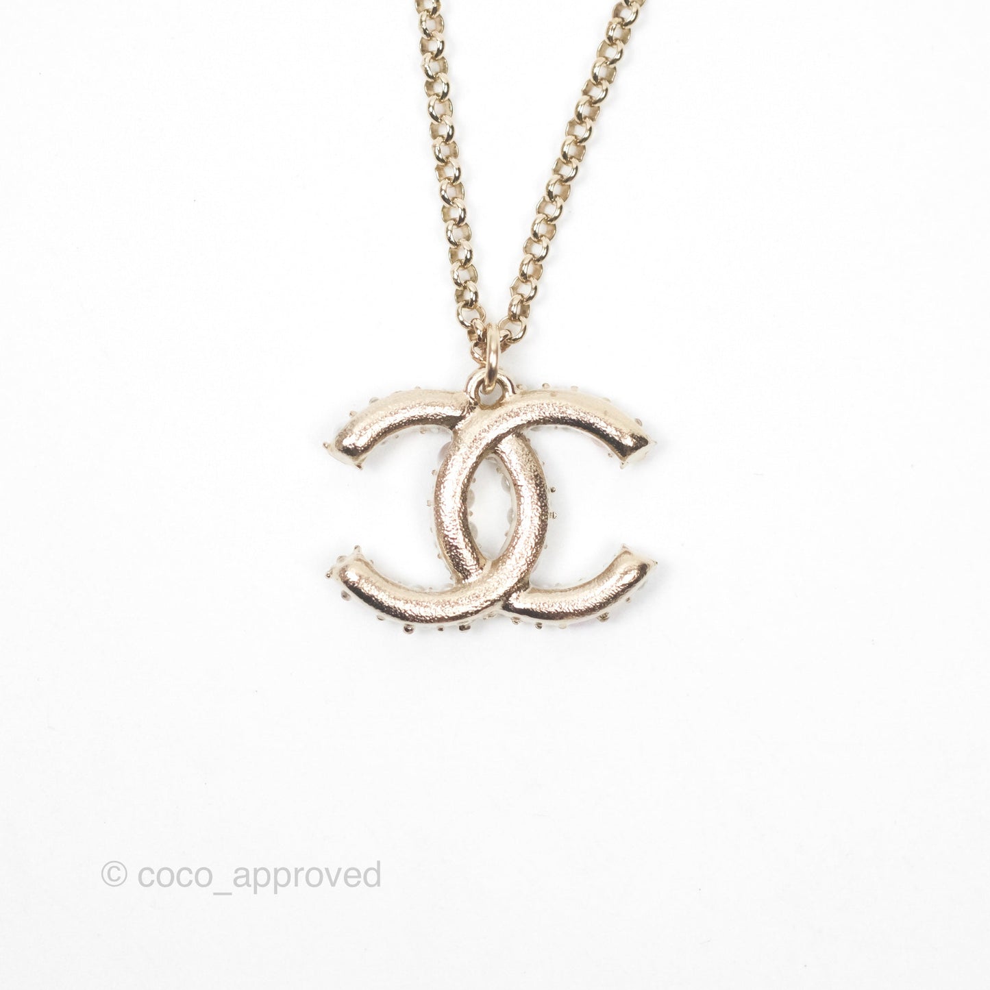 Chanel CC Pearl Necklace Gold Tone 20K