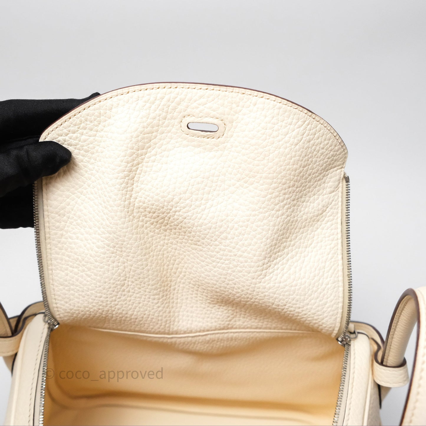 Hermès Lindy 26 Nata I2 Clemence Palladium Hardware