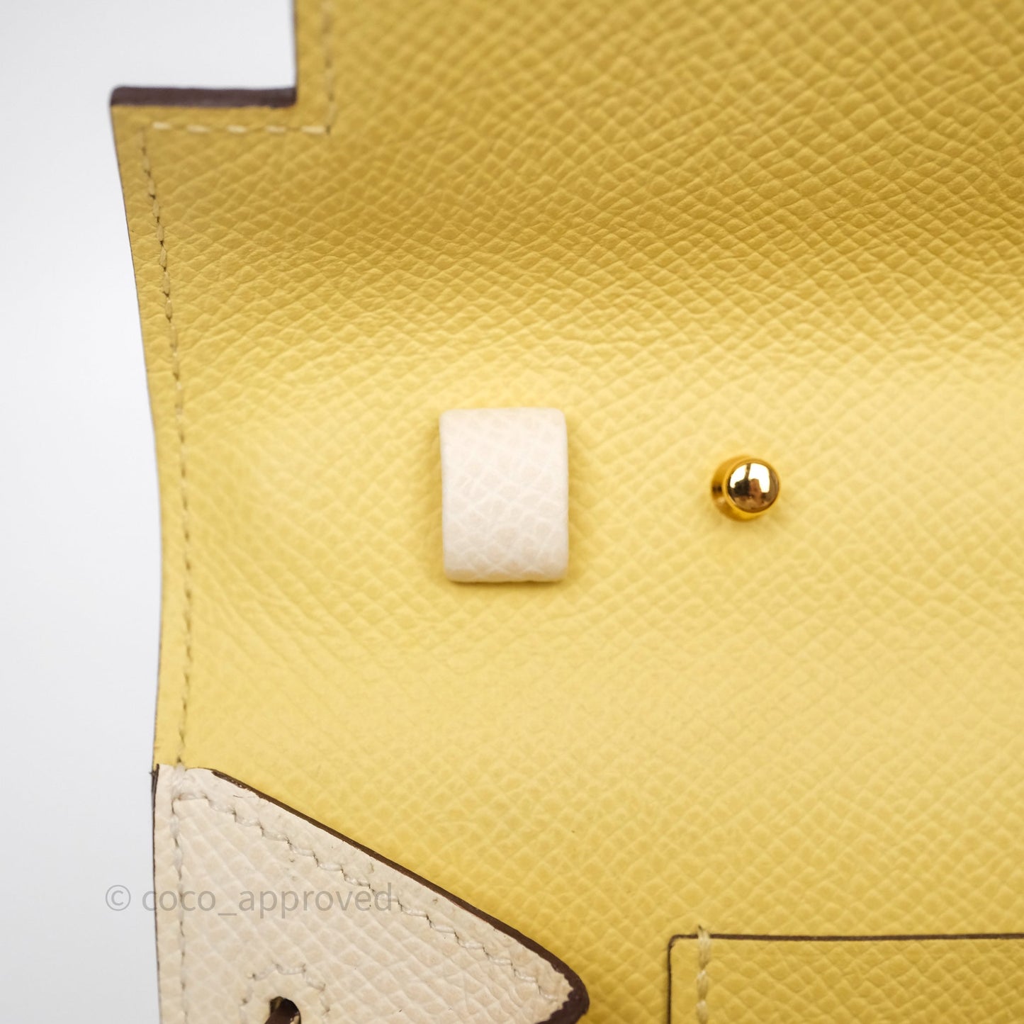 Hermès Kelly To Go Wallet Nata I2/ Jaune Poussin 1Z Epsom Gold Hardware