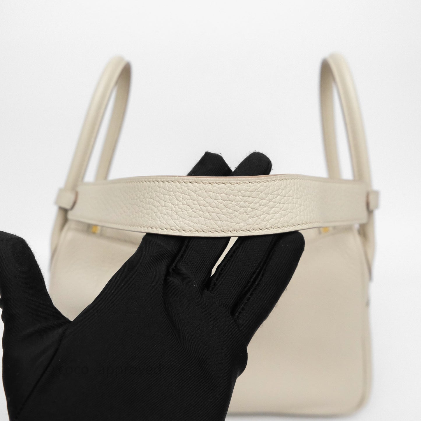 Hermès Lindy 26 Beton 8L Clemence Gold Hardware
