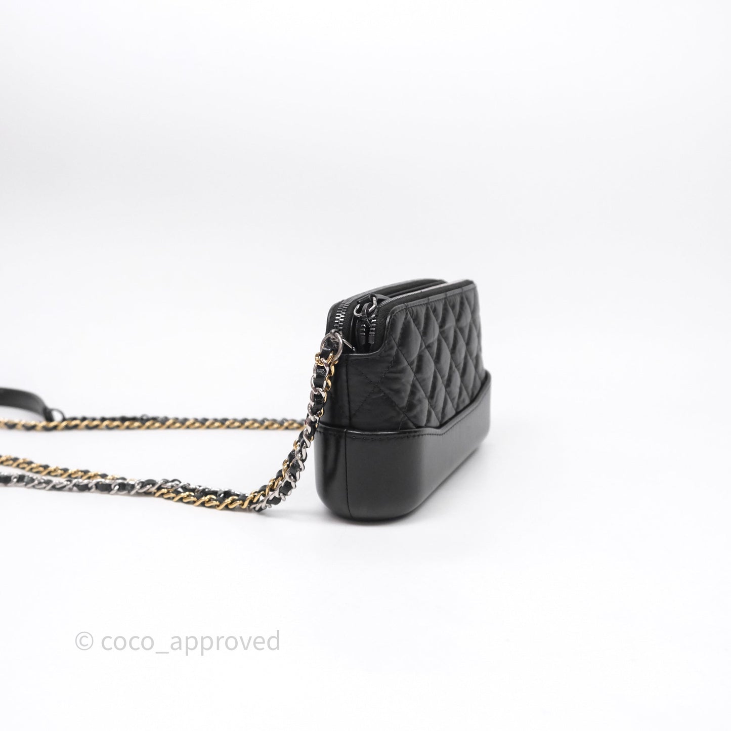 Chanel Gabrielle Clutch With Chain Aged Calfskin Black Mixed Hardware