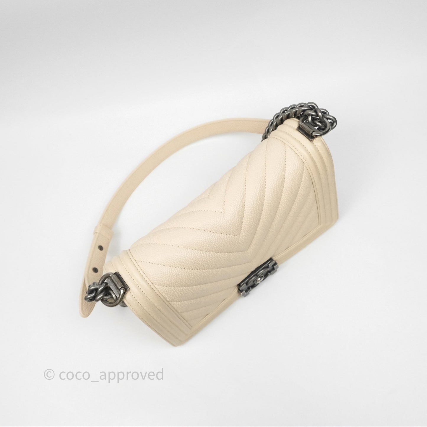 Chanel Medium Boy Chevron Beige Caviar Ruthenium Hardware