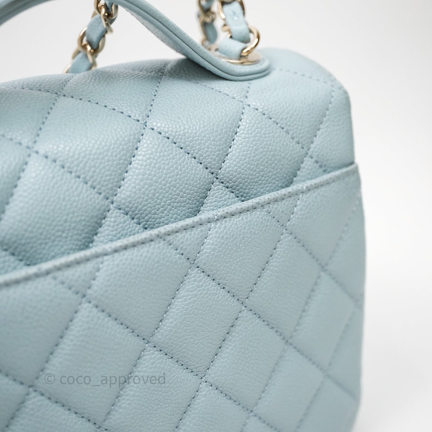 Chanel Quilted Medium Business Affinity Flap Blue Caviar Gold Hardware